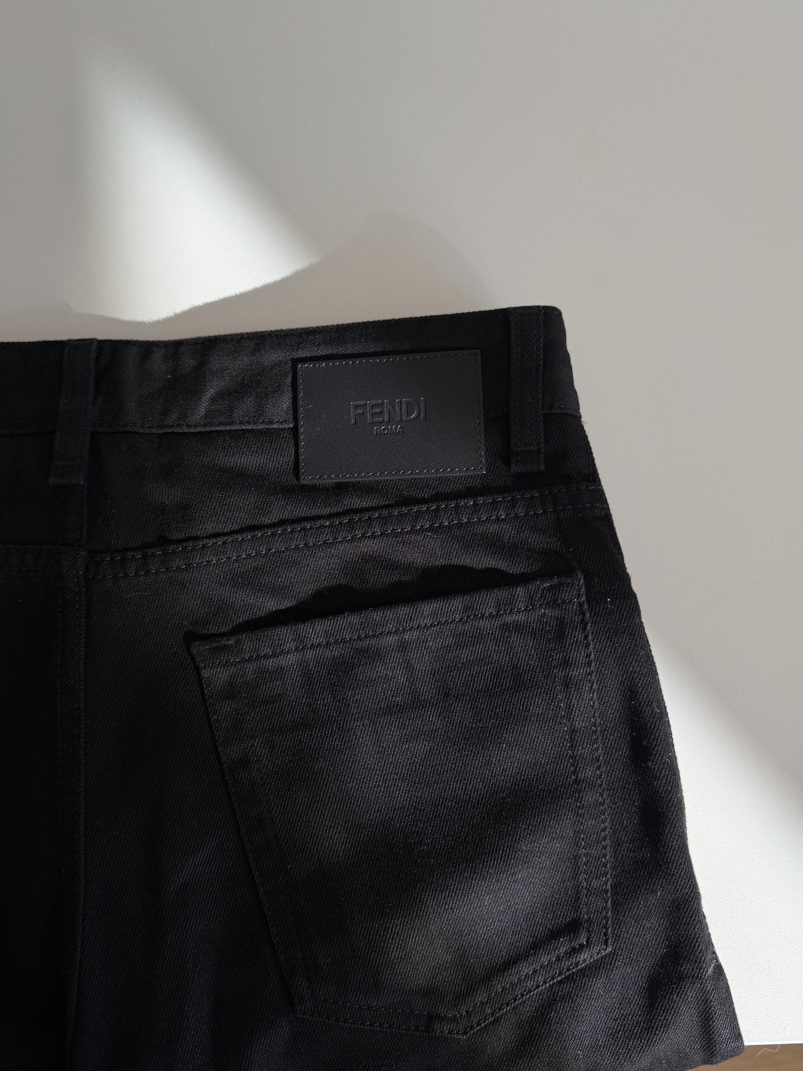 Fendi Fendi Jeans size 30|34 Size US 30 / EU 46 - 11 Thumbnail