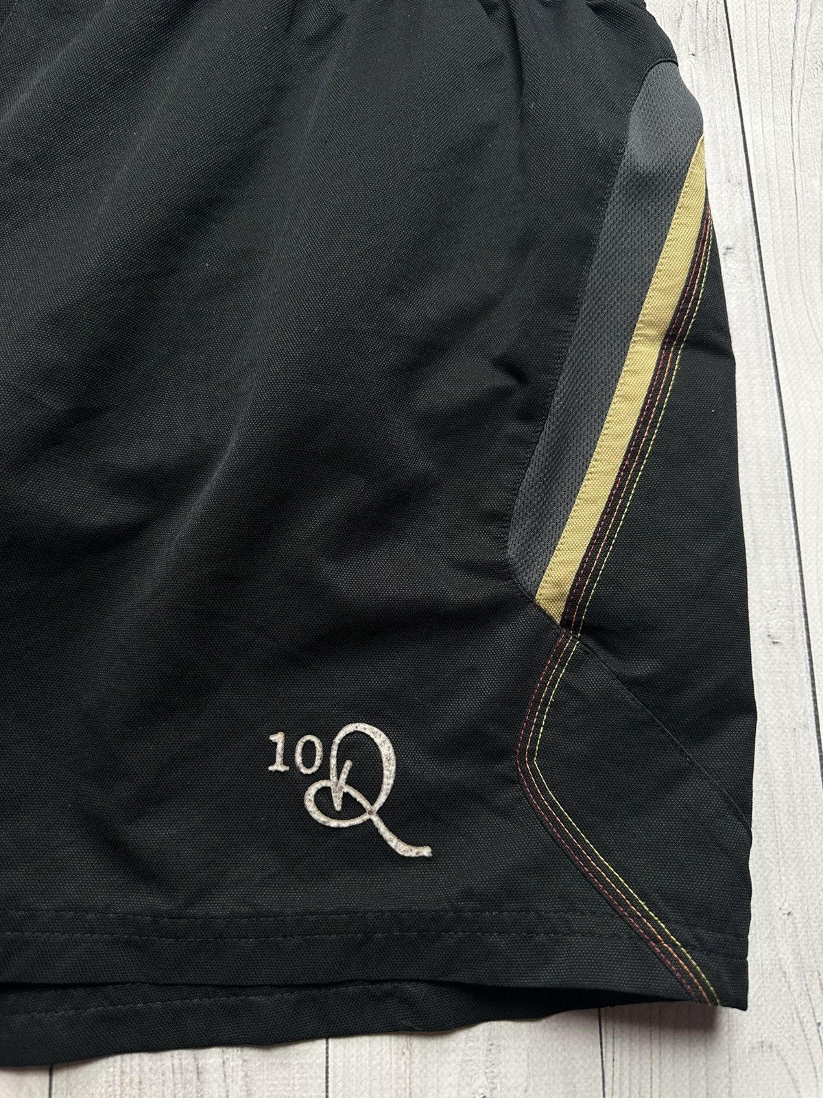 Vintage Vintage Ronaldinho 10 Nike Soccer shorts Size L Size US 34 / EU 50 - 4 Thumbnail