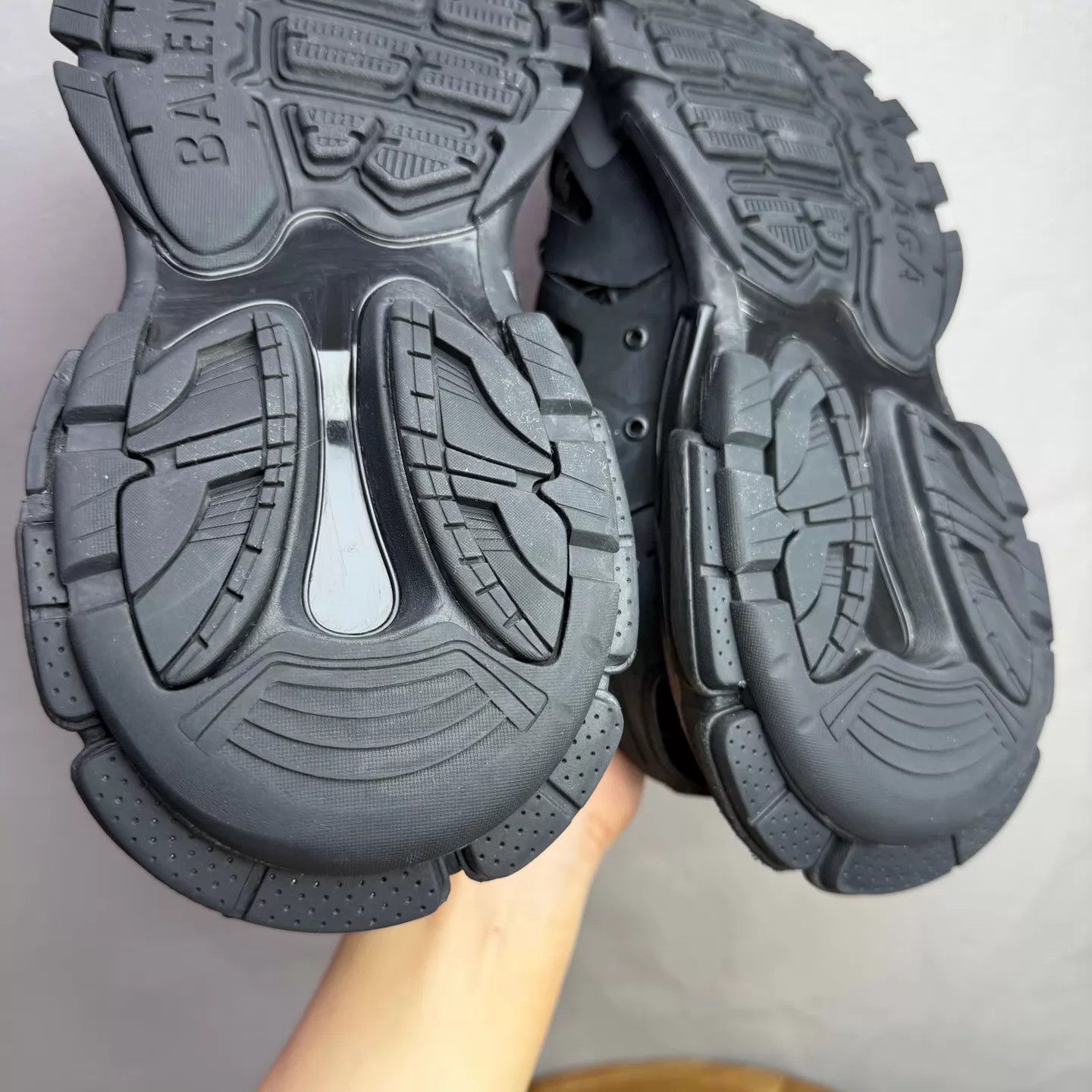 Balenciaga Balenciaga Track Black 40 98 New (No Side Tags, Original Box) Size US 7 / EU 40 - 7 Thumbnail