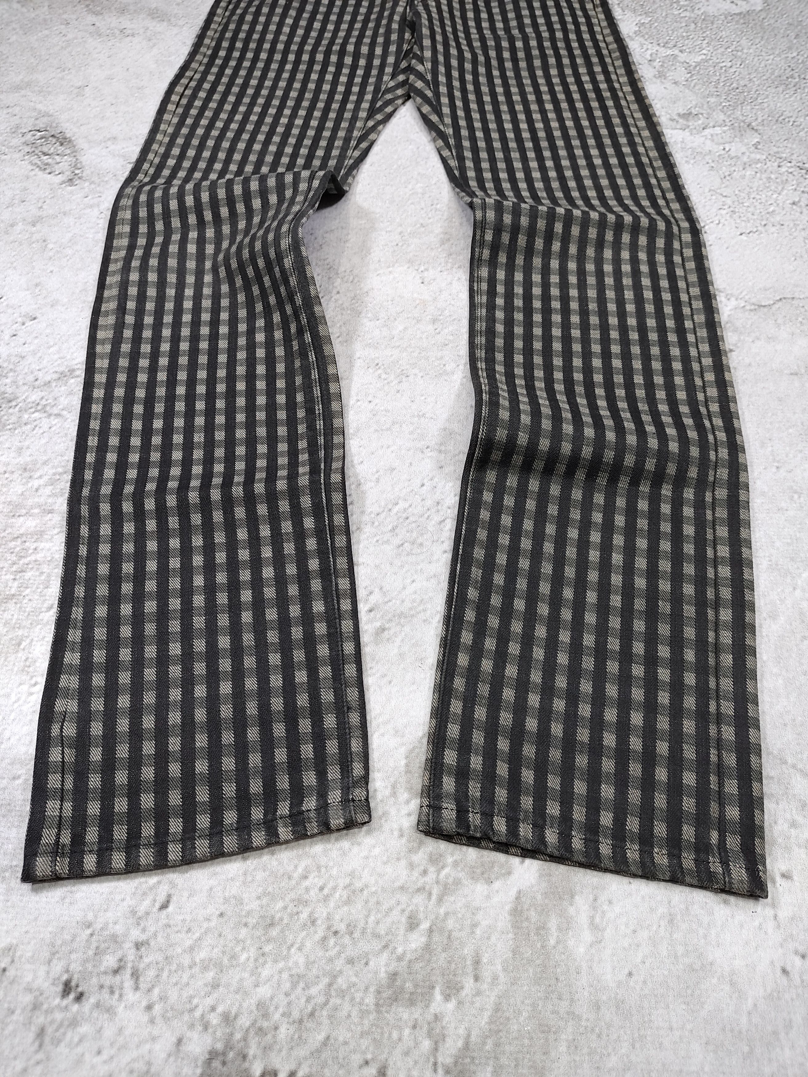 Neighborhood 2000s Neighborhood- Grunge Punk Rock Monochrome Plaid Jeans Size US 30 / EU 46 - 2 Thumbnail