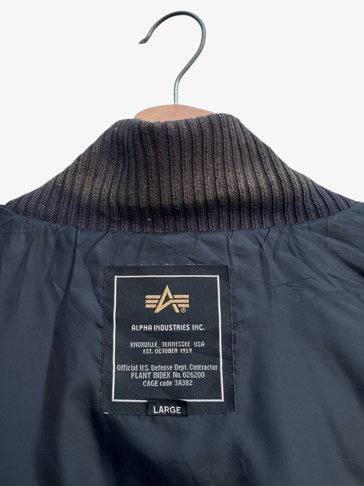 Alpha Industries Alpha Industries Quilted Bomber Jacket Size US L / EU 52-54 / 3 - 11 Thumbnail