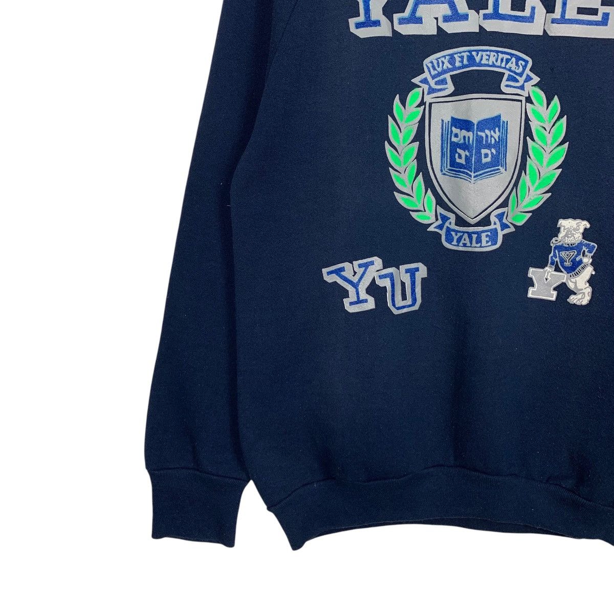 Vintage BVD Made in Usa YALE UNIVERSITY Sweatshirt #2522-C114 Size US M / EU 48-50 / 2 - 3 Thumbnail