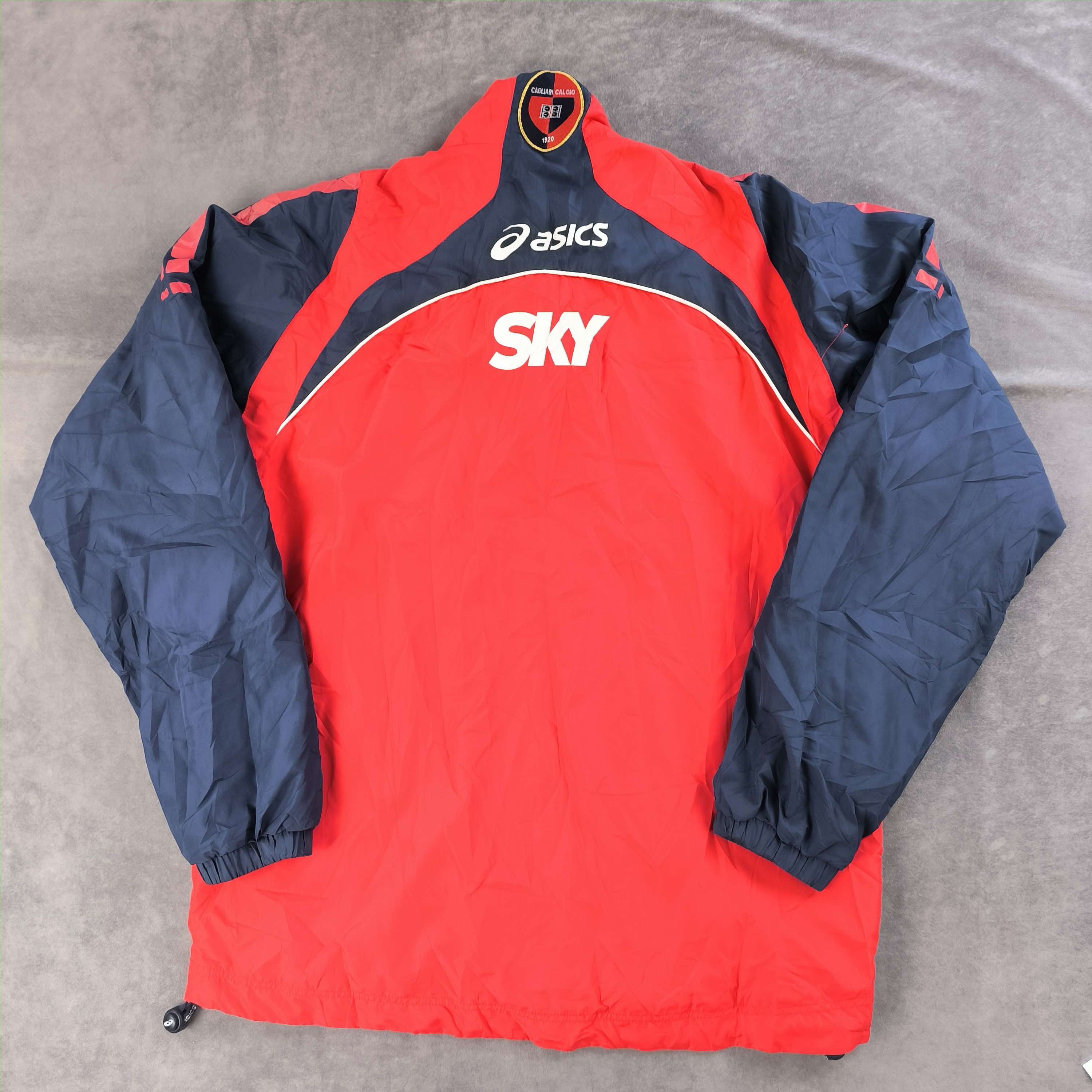 Asics Cagliari 2005-07 Asics football track top size M Size US M / EU 48-50 / 2 - 2 Thumbnail