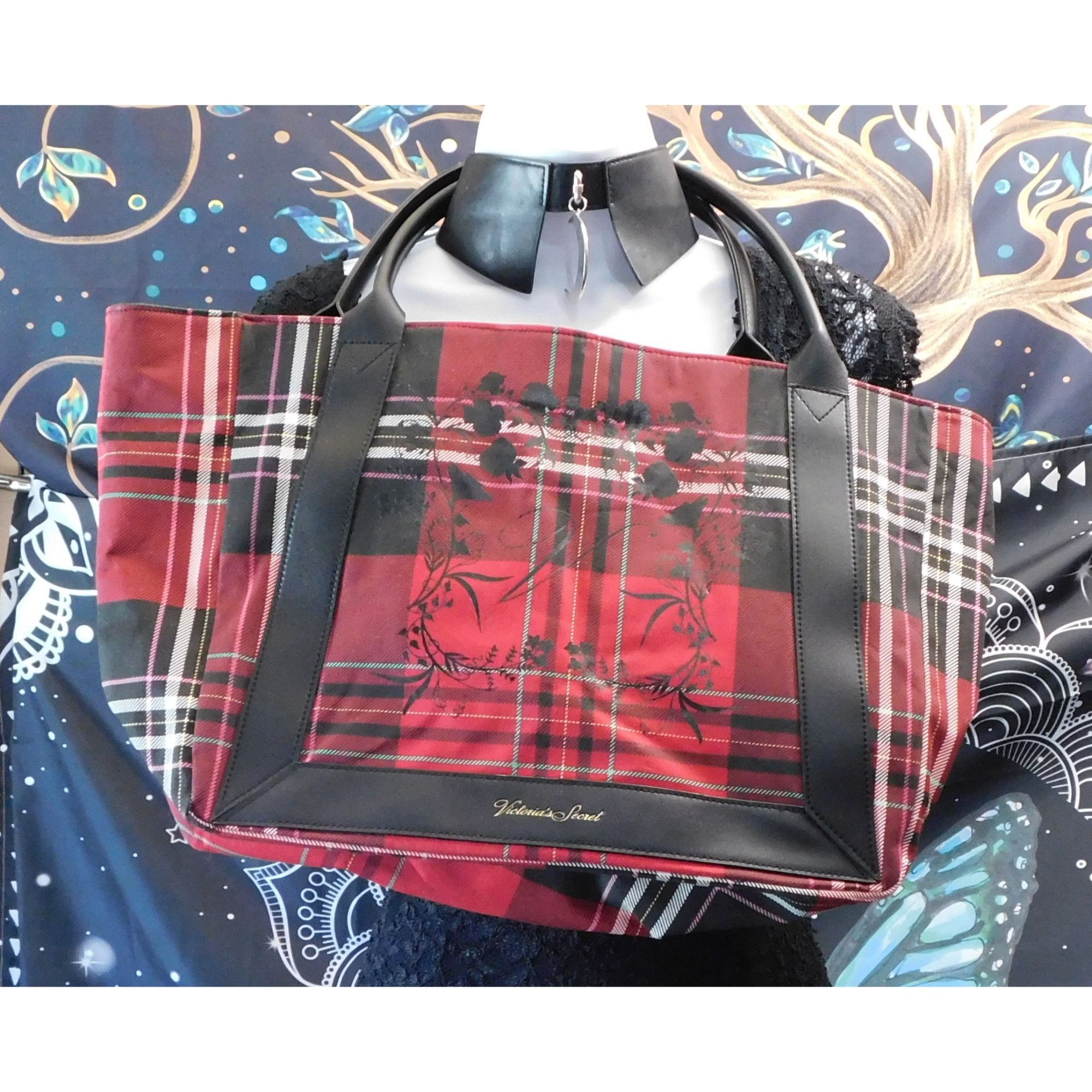 Victoria's Secret Victoria's Secret Limited Edition Red Tartan Tote Size ONE SIZE - 5 Thumbnail