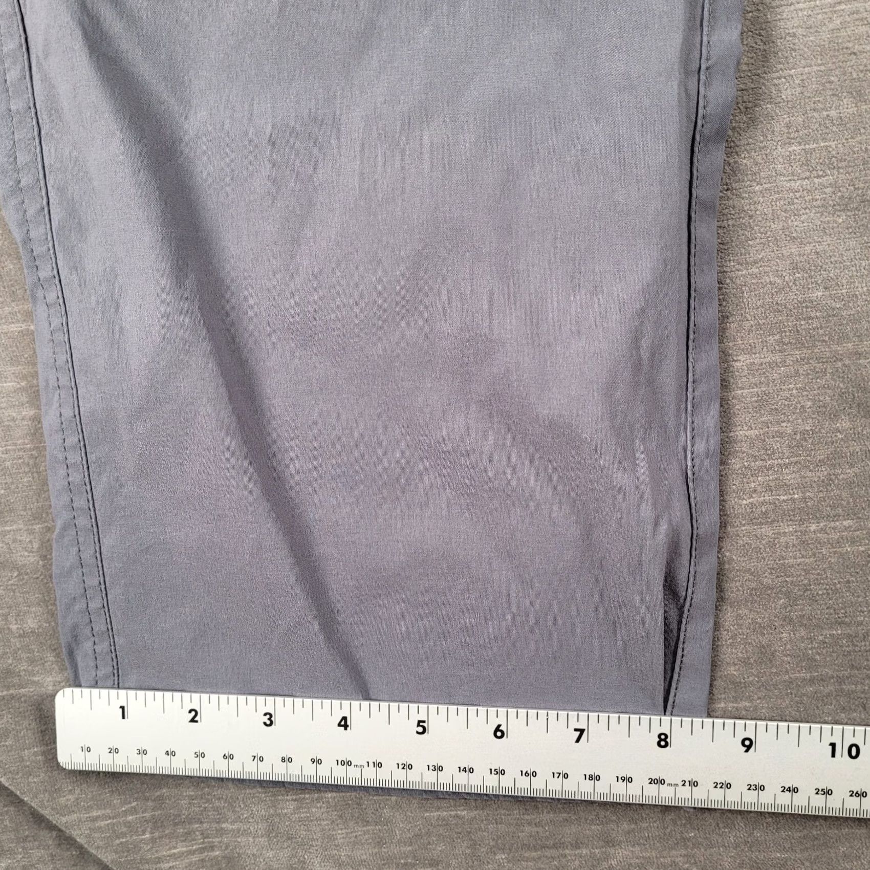 Orvis Orvis Hiking Pants 5 Pocket Water Repellent Gray Mens Size 38 Regular Inseam 31 Pants Cargo Pockets Mens Gray 38 Size US 38 / EU 54 - 6 Thumbnail