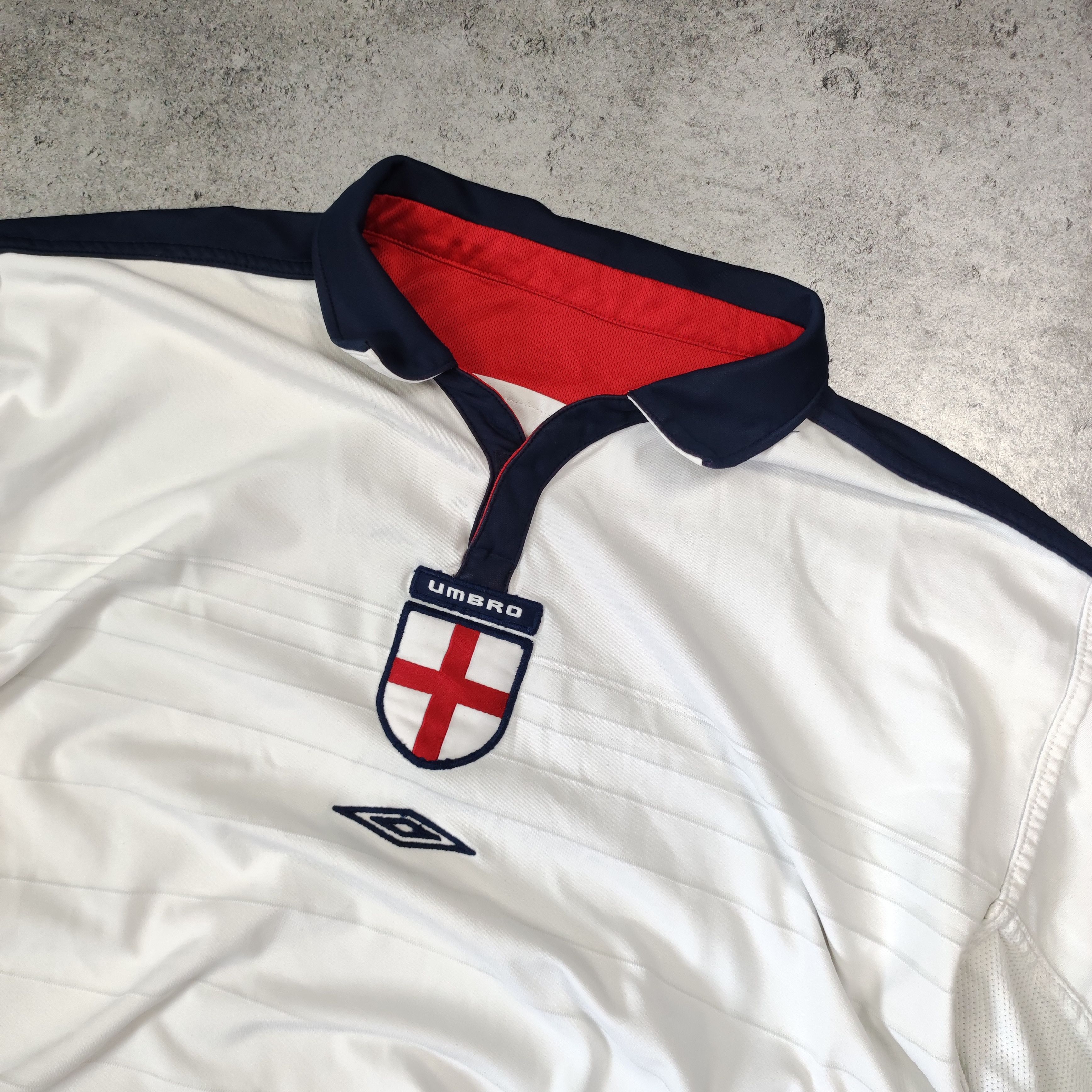 RARE Vintage Retro Euro 2004 England Umbro Home Jersey