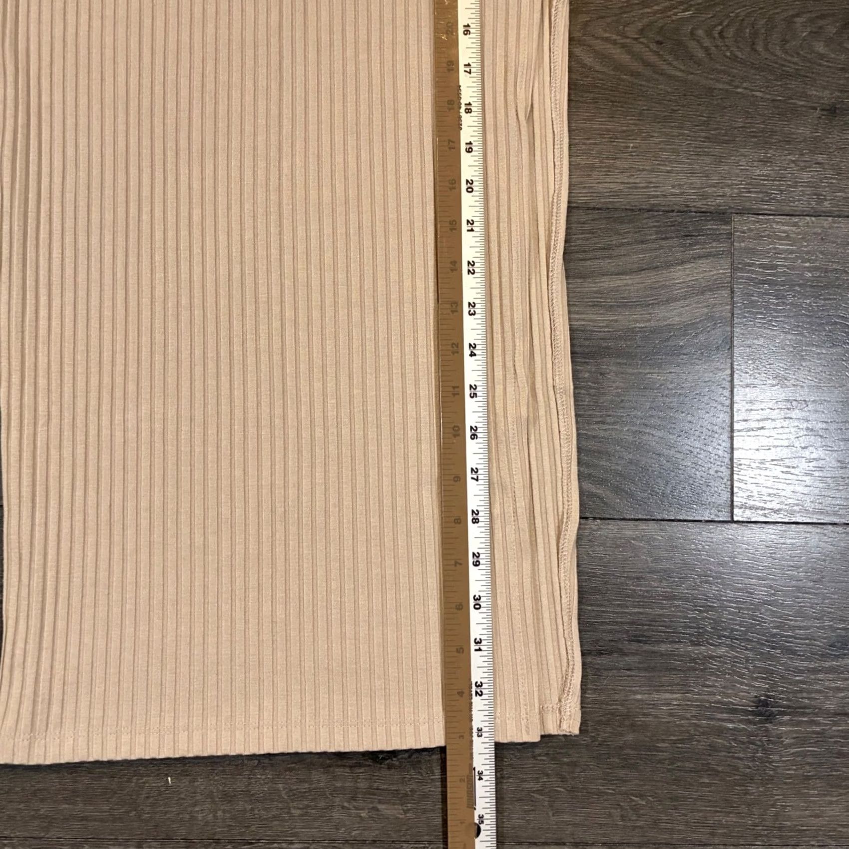 PRINCESS POLLY EUC Princess Polly Beige Ribbed Knit Midi Skirt Womens 2 Size 26" / US 2 / IT 38 - 7 Thumbnail