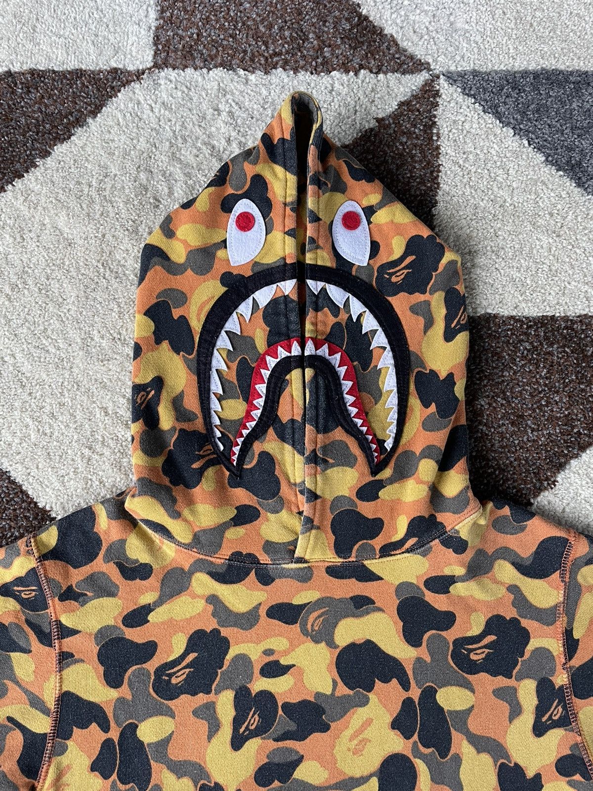 Bape × XO Bape x XO Shark Pullover Hoodie Size US S / EU 44-46 / 1 - 5 Thumbnail