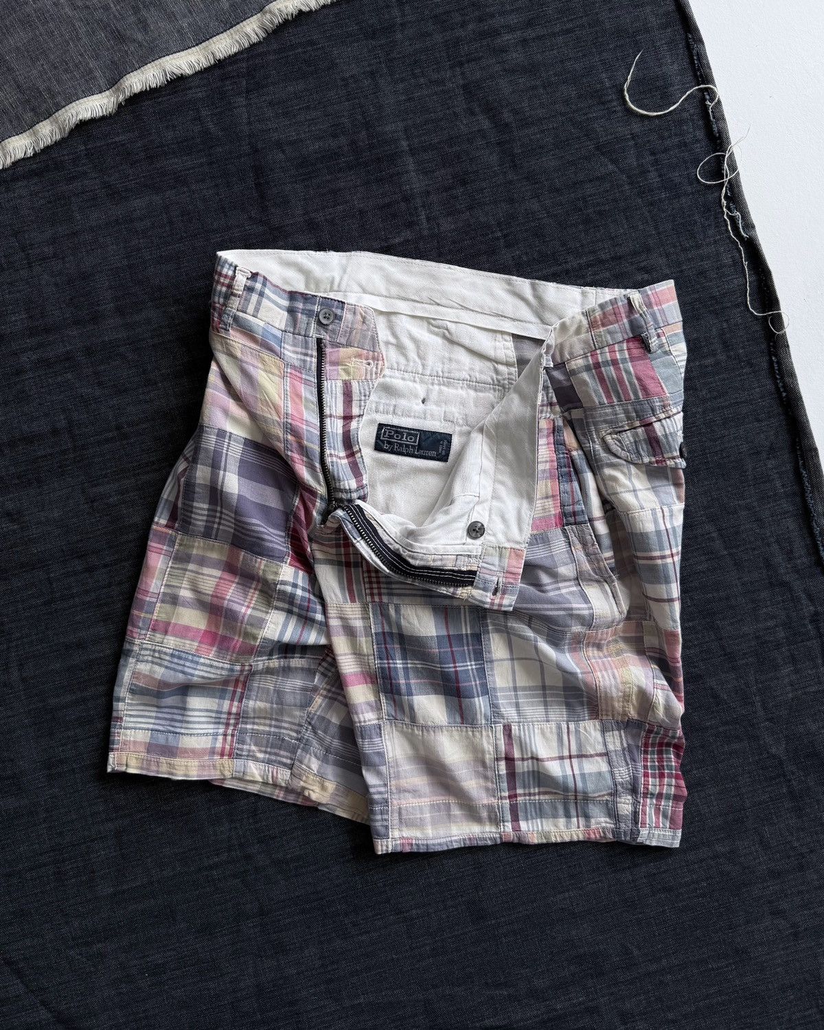 Polo Ralph Lauren POLO RALPH LAUREN PATCHWORK MULTICOLOR SHORT Size US 32 / EU 48 - 2 Thumbnail