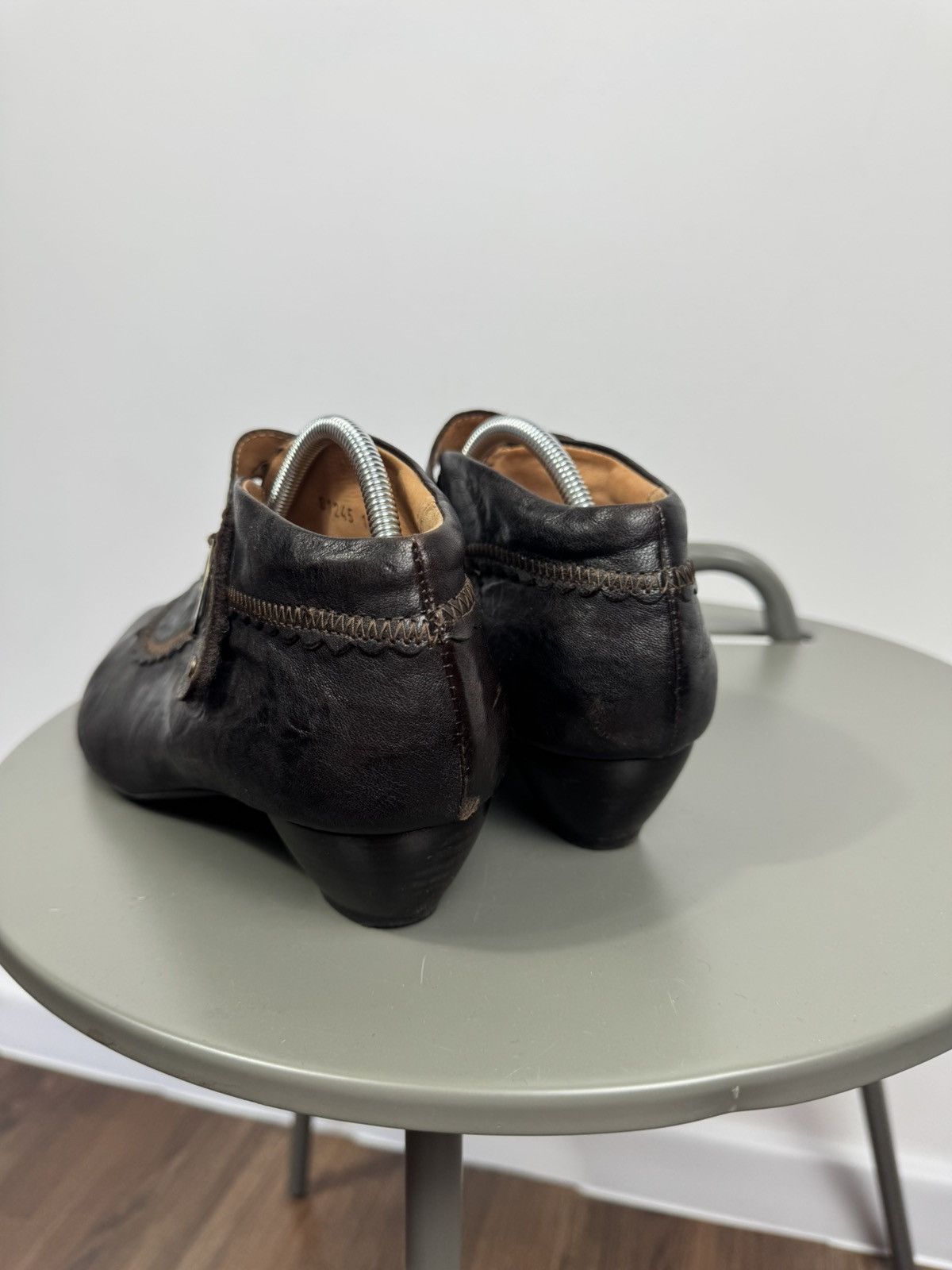 Other Think Vintage Leather Mary Jane Heels Shoes Brown EU 39 Size US 8 / IT 38 - 12 Thumbnail
