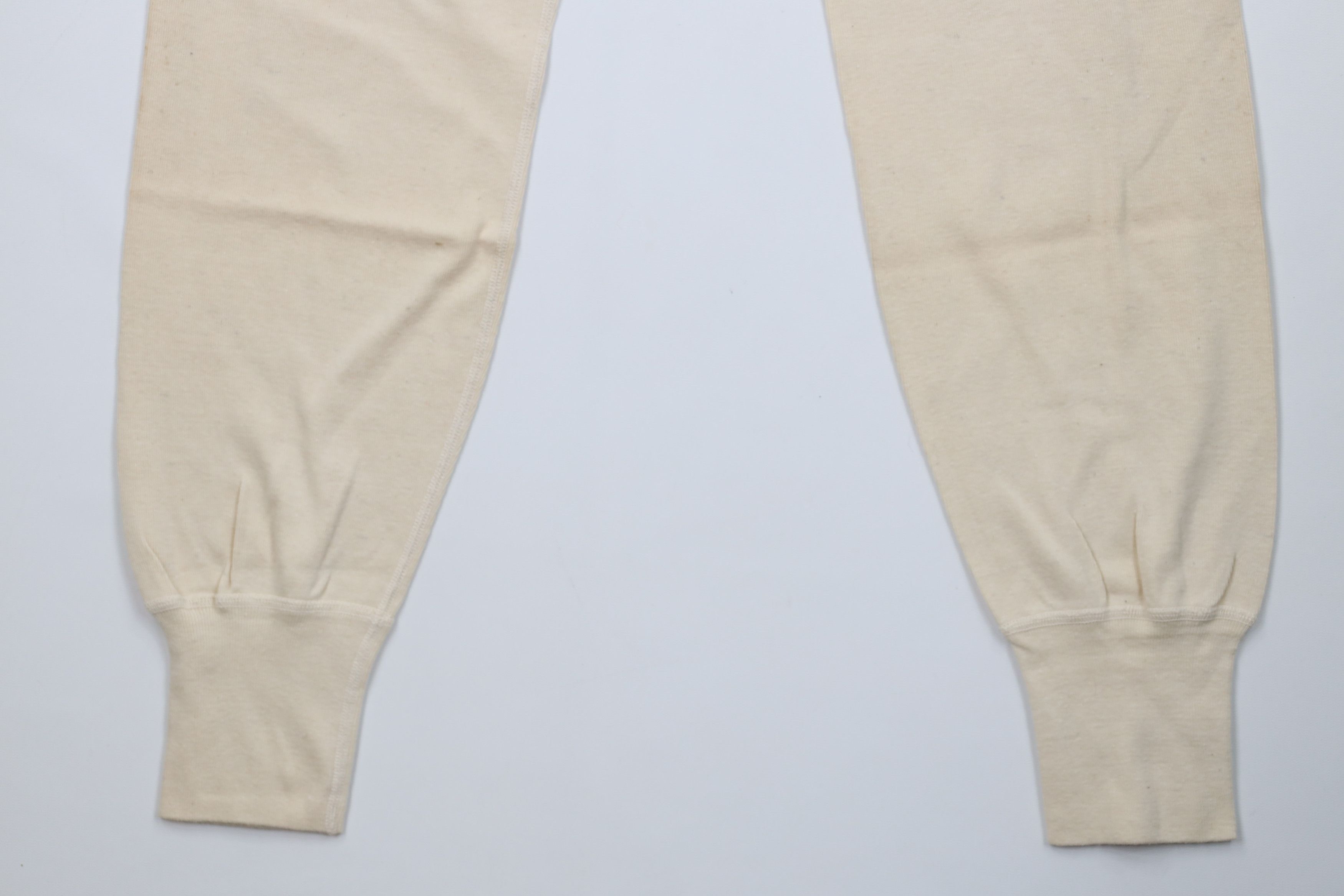 Vintage Vintage 60s Vietnam War Ribbed Military Drawers Pants USA Size US 32 / EU 48 - 5 Thumbnail