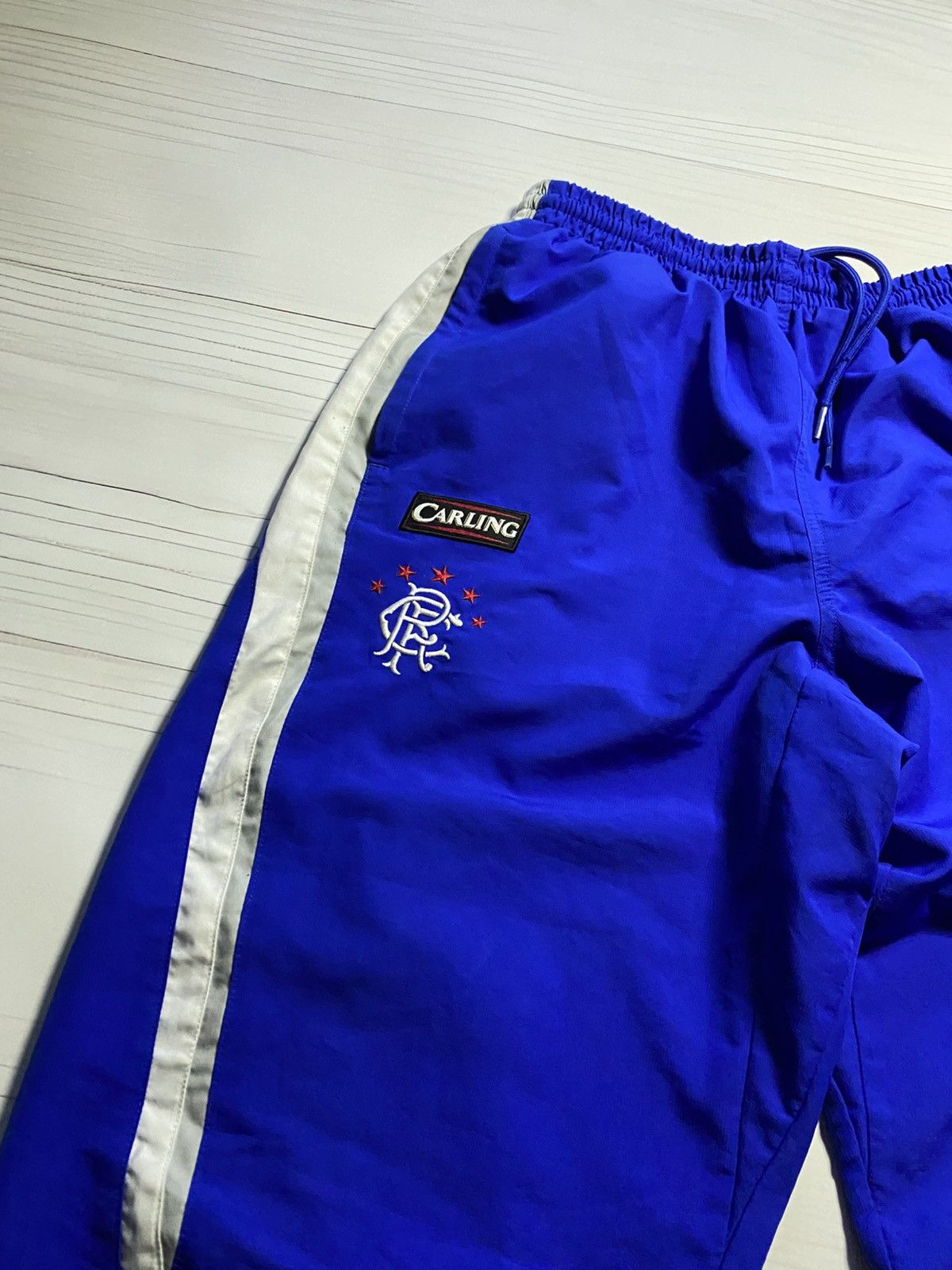 Umbro × Vintage Vintage Umbro Glasgow Rangers training baggy fit y2k pants Size US 34 / EU 50 - 5 Thumbnail