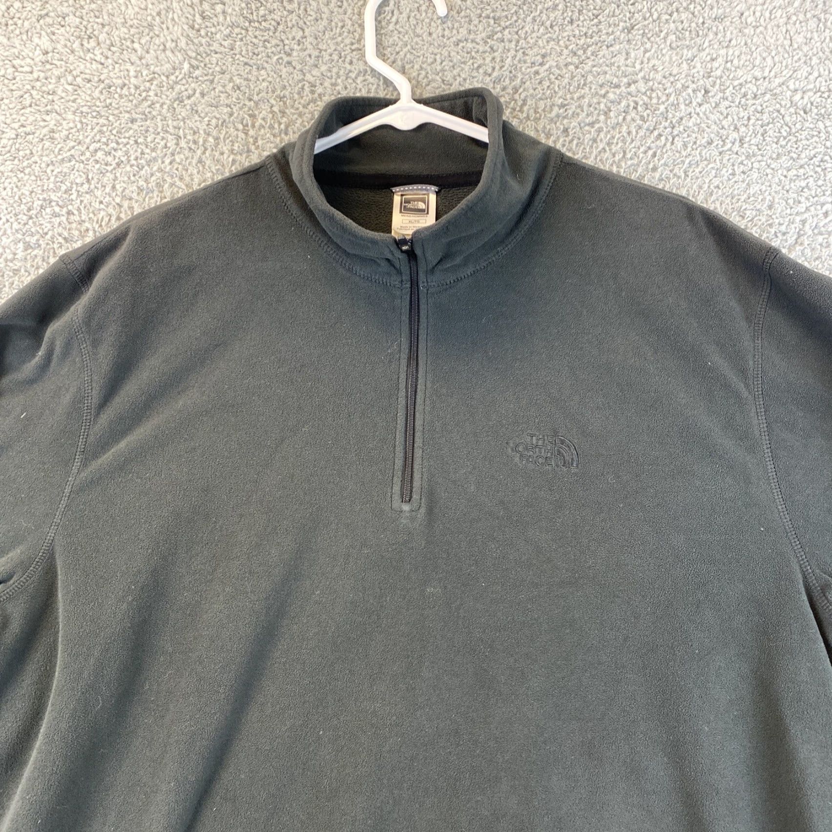The North Face The North Face 1/4 Zip Fleece Pullover Black Sweater Men’s Size XL Logo 56-12 Size US XL / EU 56 / 4 - 2 Thumbnail