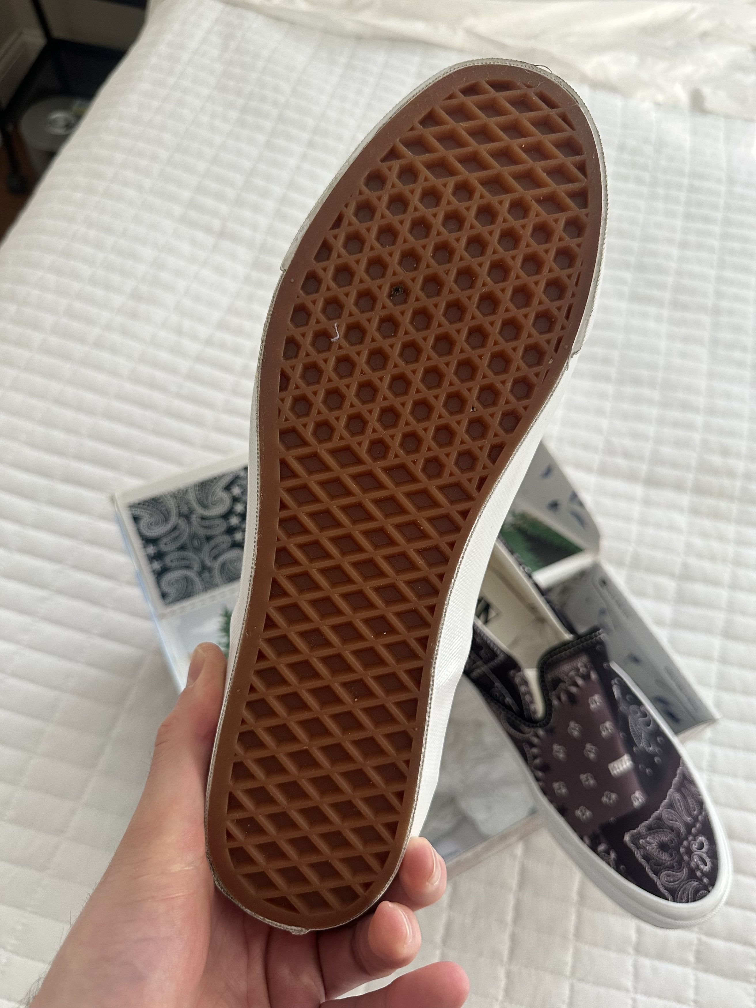 Kith × Vans KITH VANS OG CLASSIC SLIP ON 10TH BANDANA MOONLESS NGHT Size US 11.5 / EU 44-45 - 9 Thumbnail