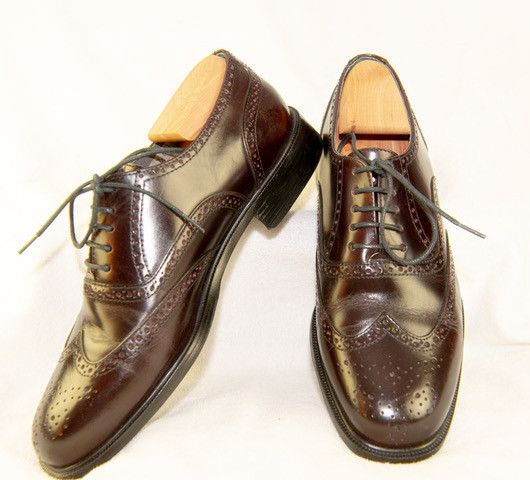 Florsheim Cordovan wingtip dress shoes Size US 10 / EU 43 - 4 Thumbnail