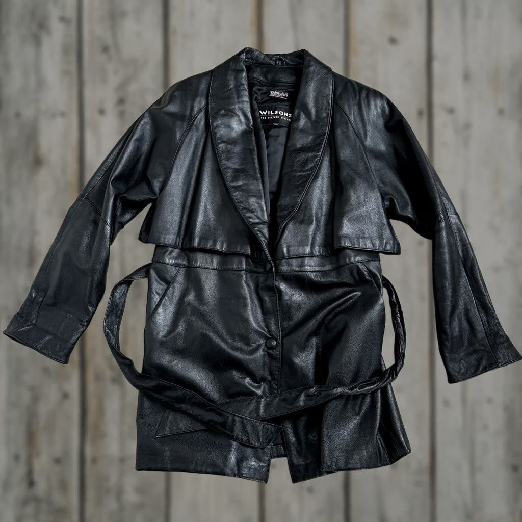 Vintage VINTAGE Wilsons Black Leather Jacket Short Belted Shawl Collar Womens M Size M / US 6-8 / IT 42-44 - 1 Thumbnail