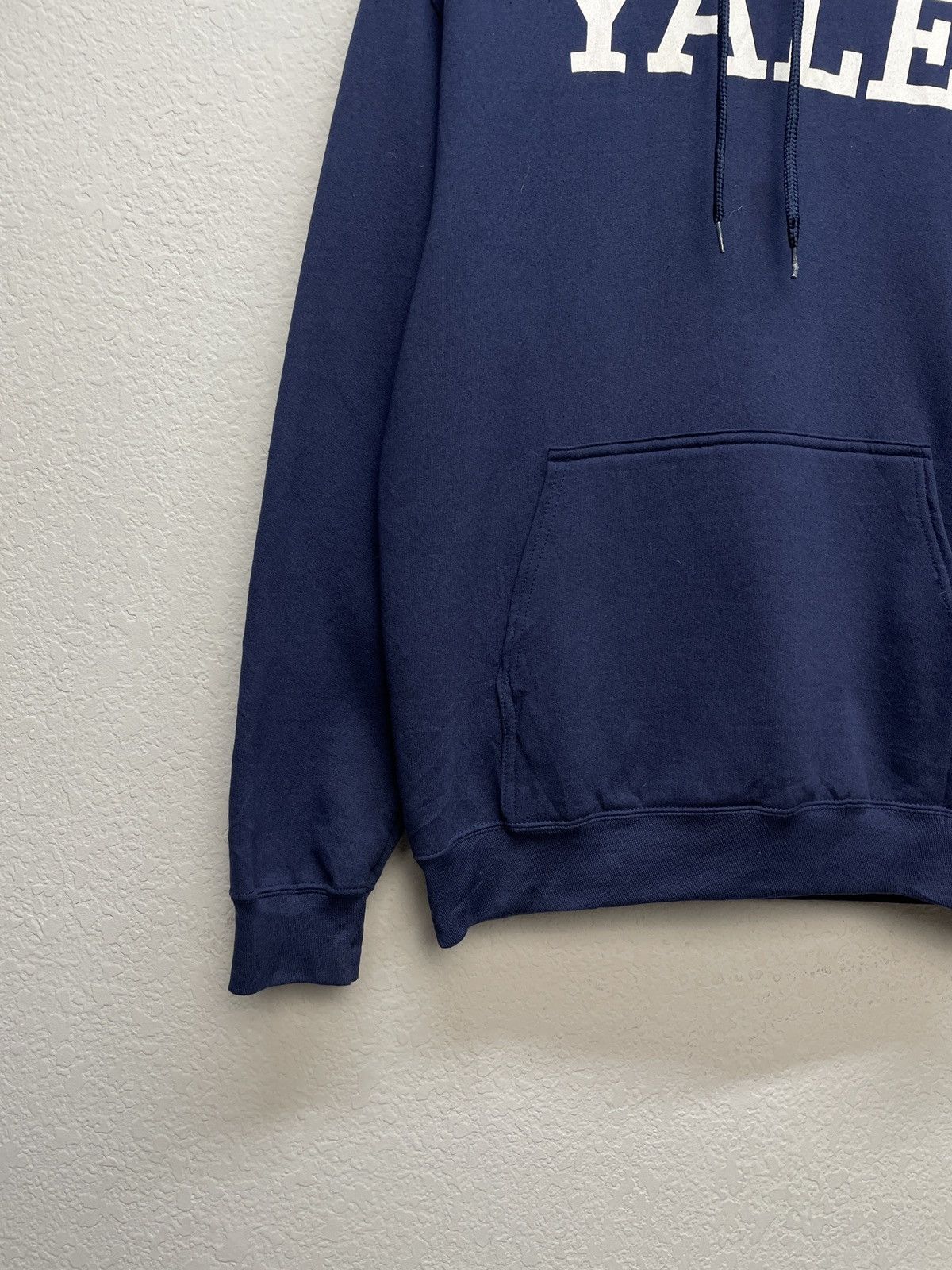 Nike × Vintage Vintage Y2K Yale University Boxy Fit Big Logo Zip Hoodie Size US M / EU 48-50 / 2 - 5 Thumbnail