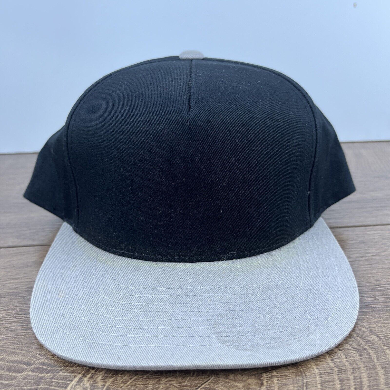 Other Plain Black Gray Snapback Hat Black Hat Snapback Adjustable Size ONE SIZE - 2 Thumbnail
