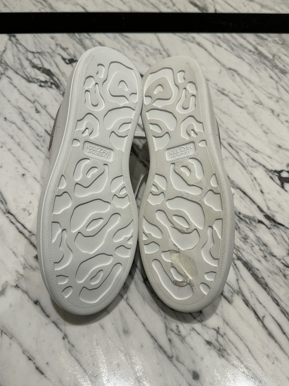 Alexander McQueen Alexander McQueen White Sneakers Size US 8 / IT 38 - 5 Thumbnail
