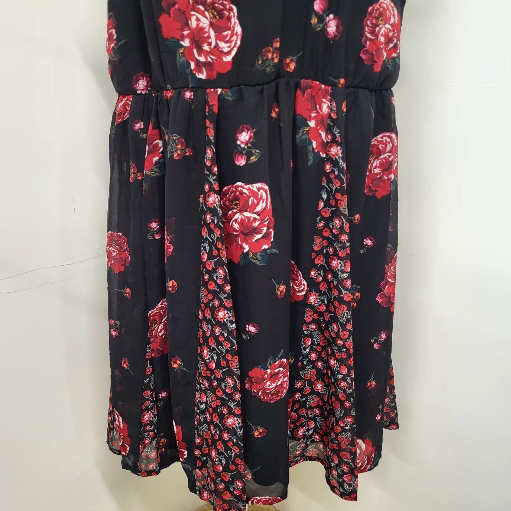 Vintage Xhilaration Dress Women's XL Black Floral A-Line Knee Length Sleeveless Size XL / US 12-14 / IT 48-50 - 2 Thumbnail