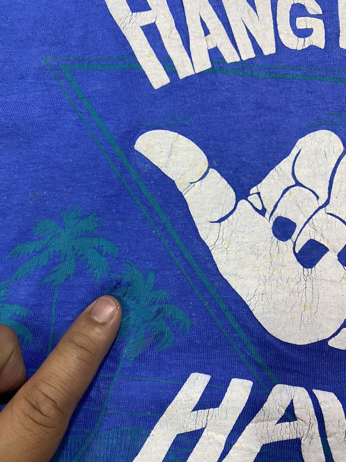 Hanes Vintage 90s Hang Loose Hawaii Shaka Souvenir Size US L / EU 52-54 / 3 - 6 Thumbnail