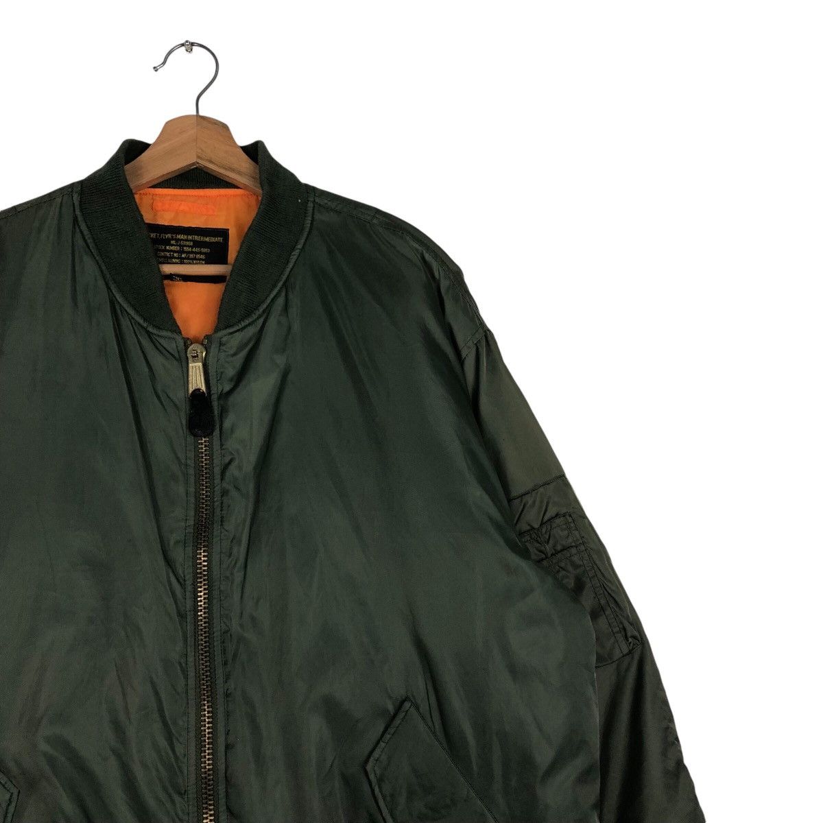 Japanese Brand Vintage RiotRiot Bomber Jacket Military Design Issey Miyake Size US L / EU 52-54 / 3 - 7 Thumbnail