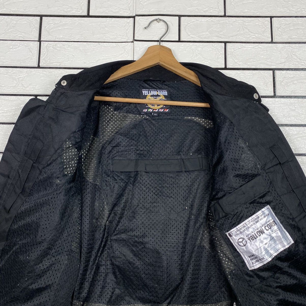 YELLOW CORN Vintage Biker Jacket Cafe Racer Yellow Corn Big Logo Size US L / EU 52-54 / 3 - 18 Thumbnail