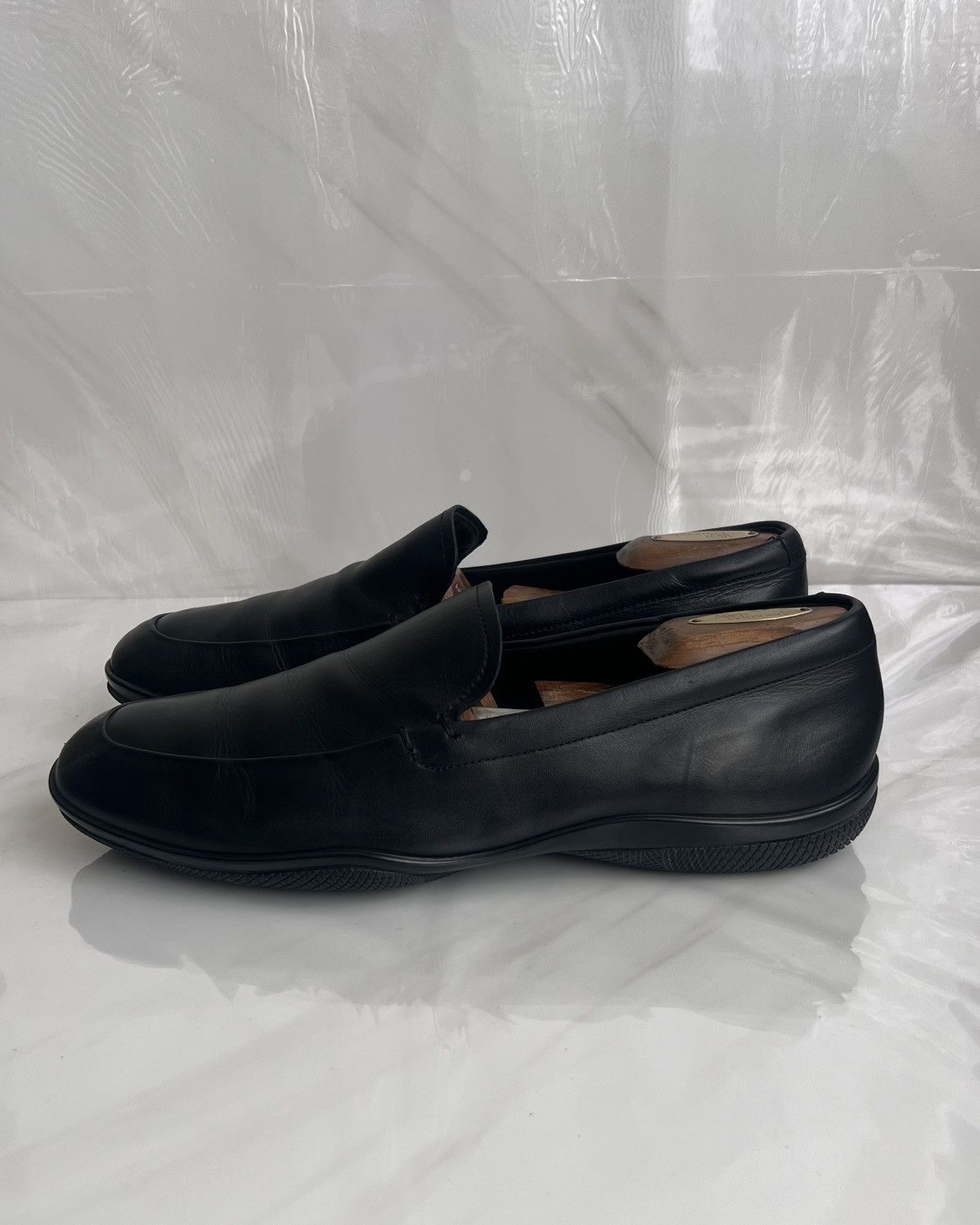 Prada Prada Black Leather vibram slip on loafers Size US 8 / EU 41 - 5 Thumbnail