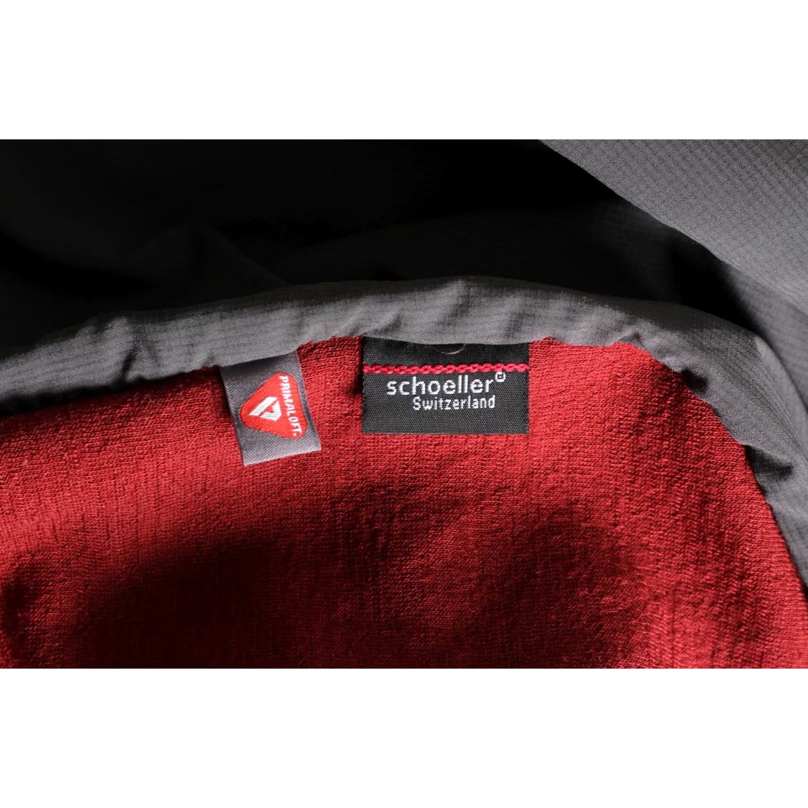 Black Diamond BLACK DIAMOND First Light Hybrid Vest Jacket Gilet Men XL PRIMALOFT Red Outdoors, Hiking, Travel Mens Vest Jacket XL Red Size US XL / EU 56 / 4 - 7 Thumbnail