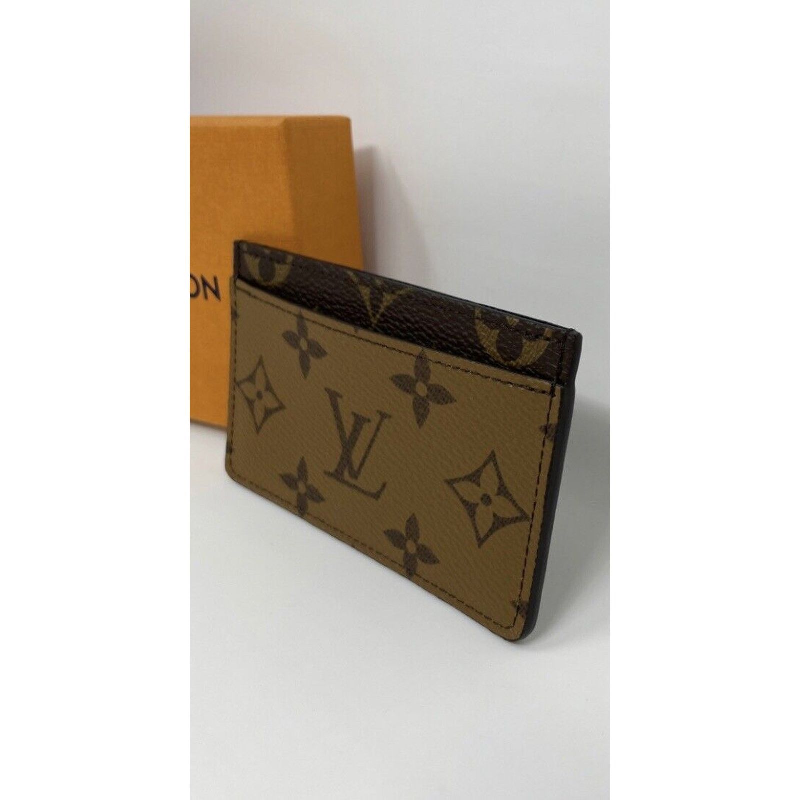 Louis Vuitton Brand New Louis Vuitton Monogram Reverse Canvas Card Holder Size ONE SIZE - 5 Thumbnail