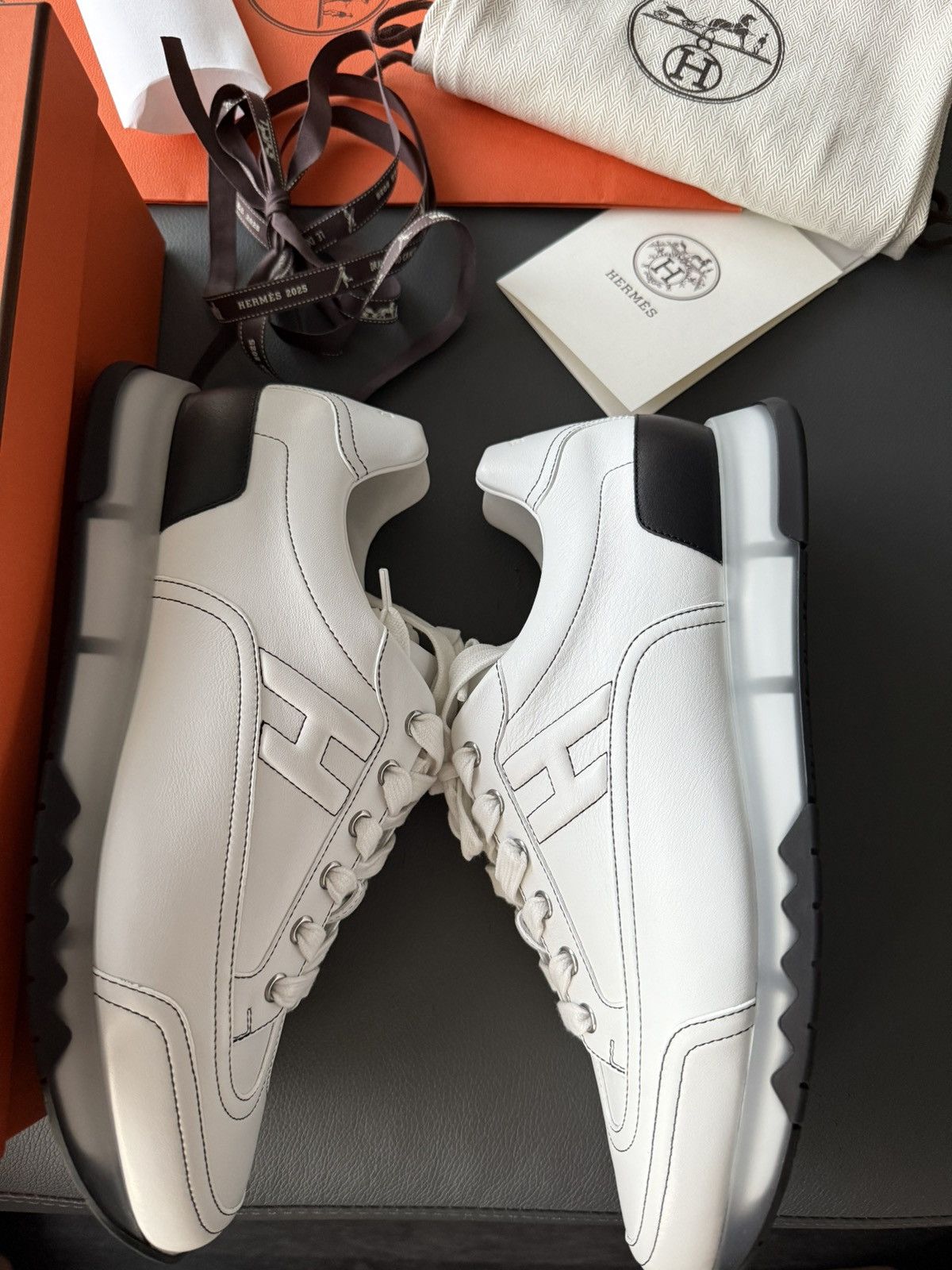 Hermes Brand New Hermes H Logo Leather Sneaker Full Set Size US 10.5 / EU 43-44 - 14 Thumbnail