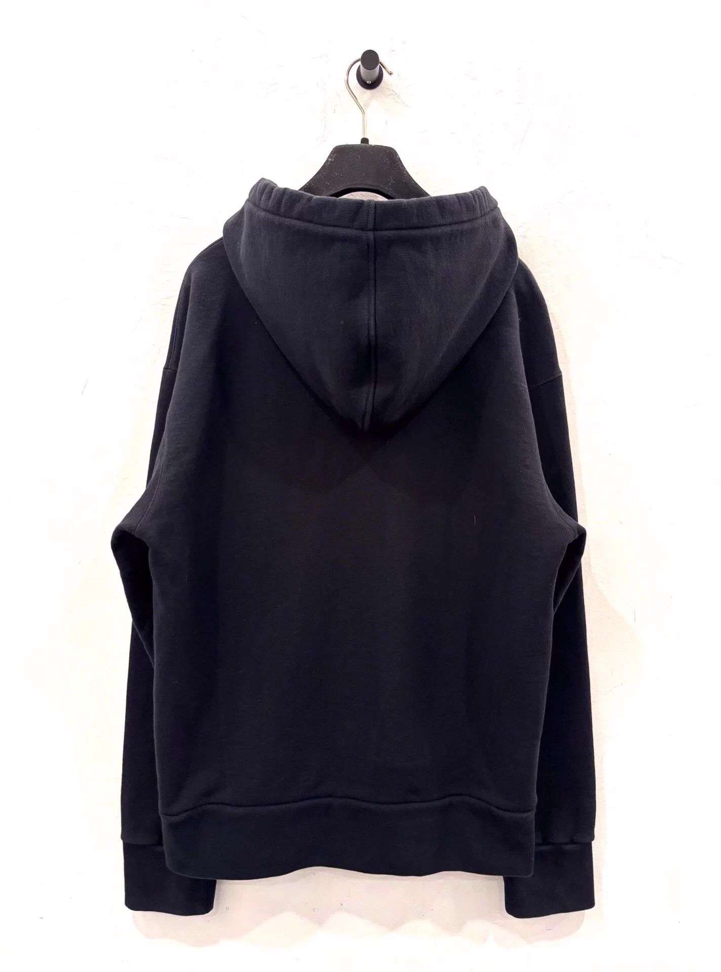 Gucci Gucci Red Strawberry Logo Black M LS Sweat S Size S / US 4 / IT 40 - 3 Thumbnail