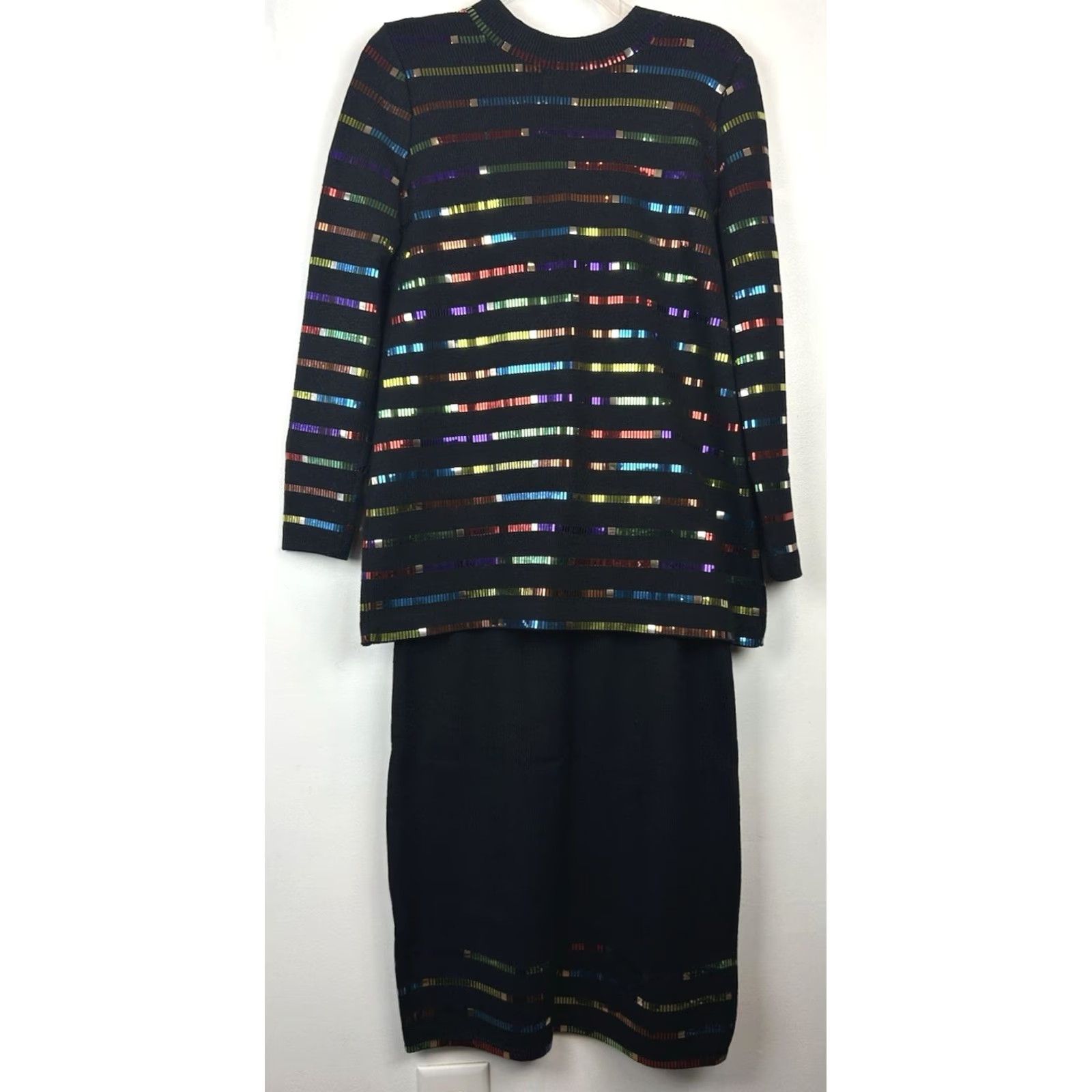 St. John VINTAGE? No. Size M / US 6-8 / IT 42-44 - 2 Thumbnail