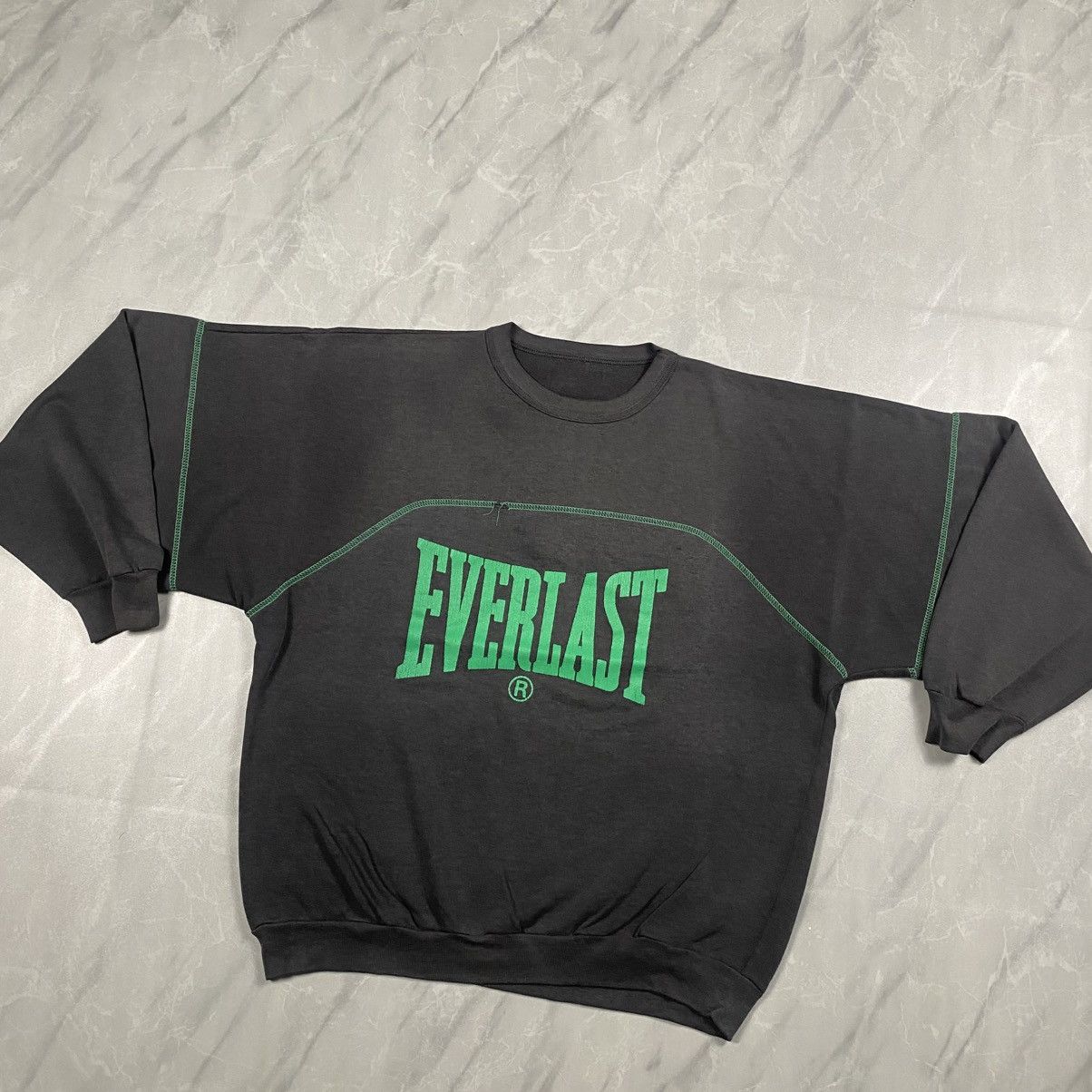 Everlast Vintage 90s Everlast Boxing Sunfaded Boxy Crewneck Size US L / EU 52-54 / 3 - 4 Thumbnail