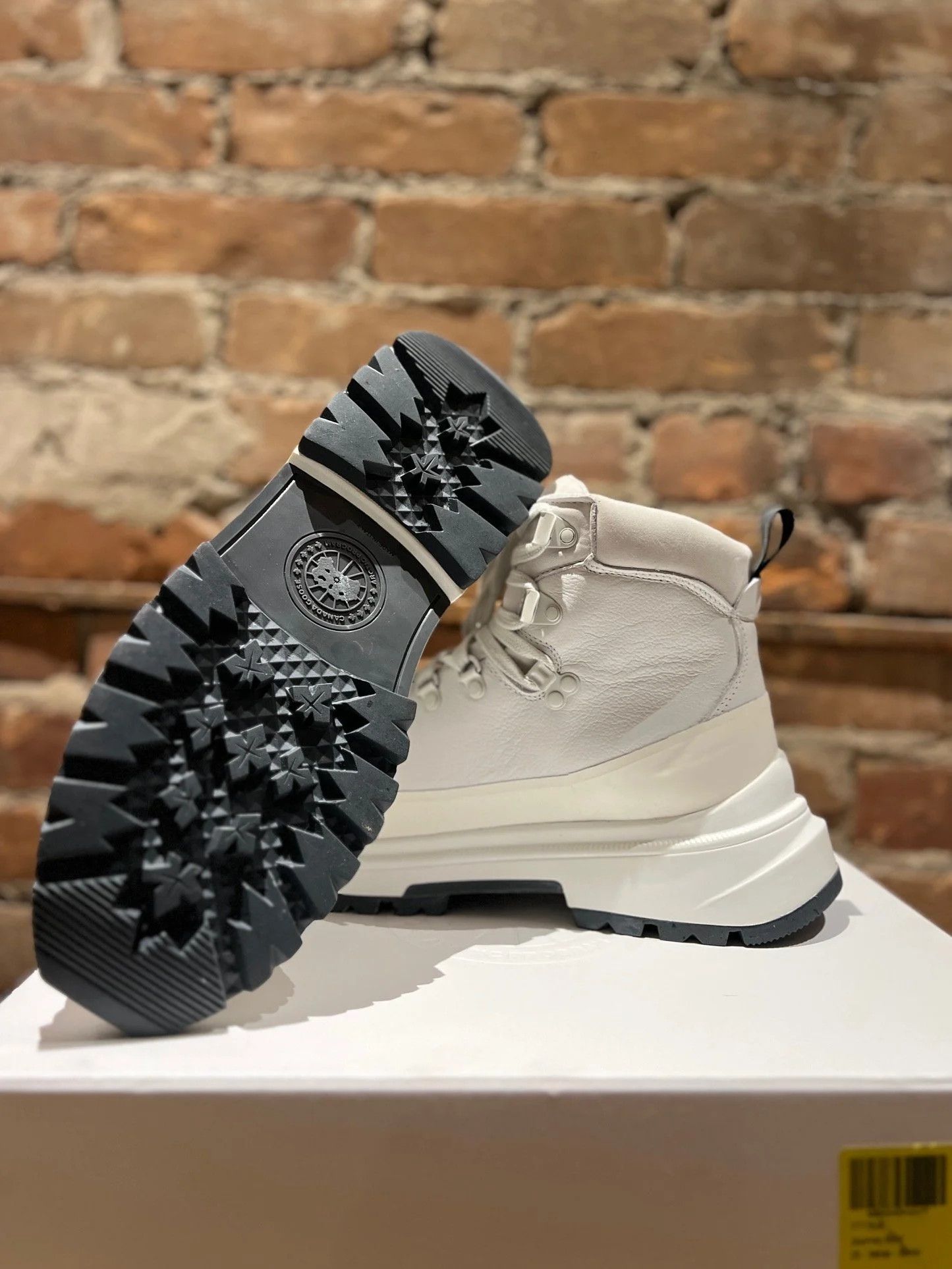 Canada Goose Canada Goose Journey Boot Size US 8 / EU 41 - 8 Thumbnail