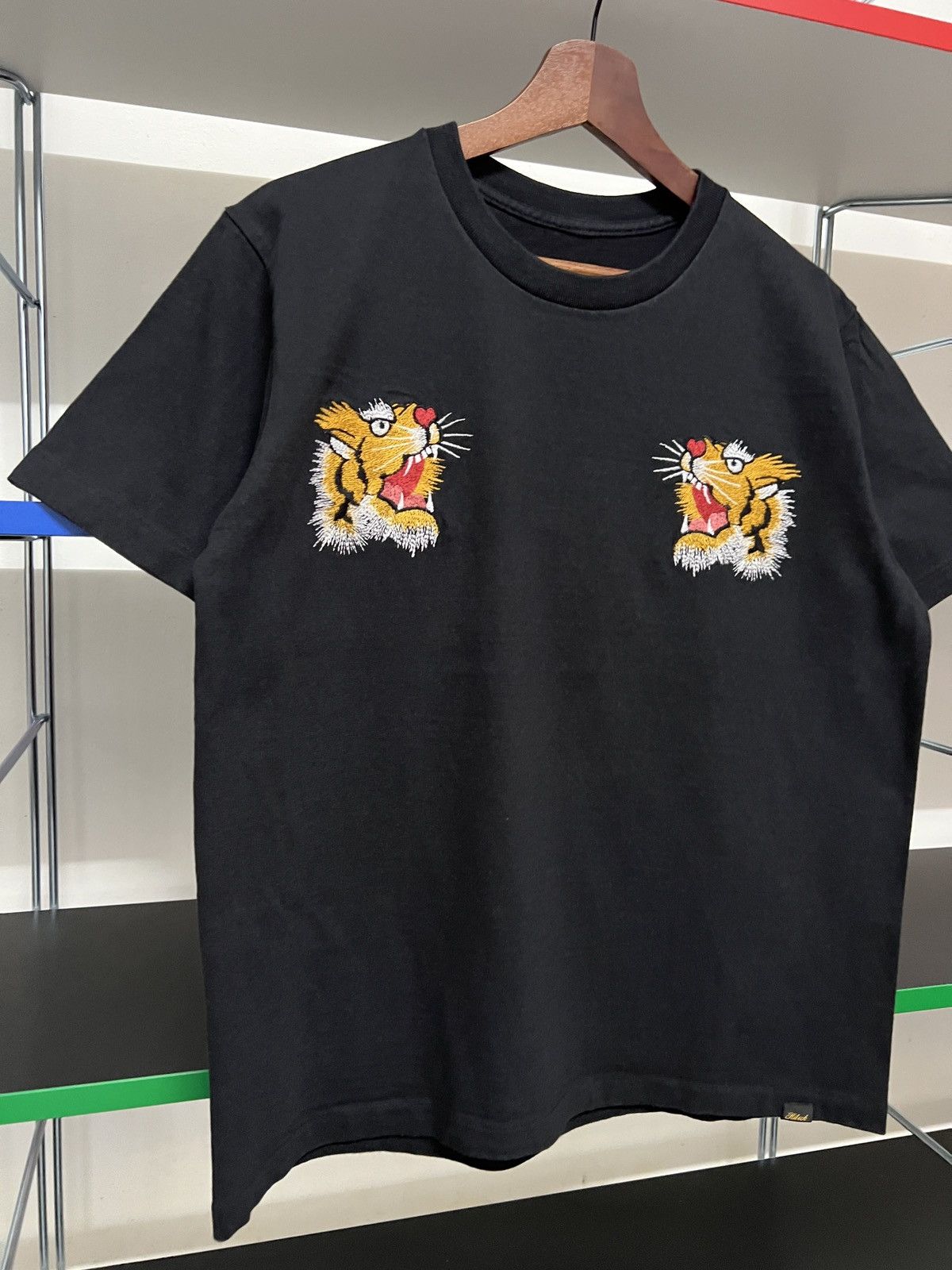 Japanese Brand Vintage Sukajan Tiger Face Embroidery Tee M Size US M / EU 48-50 / 2 - 4 Thumbnail