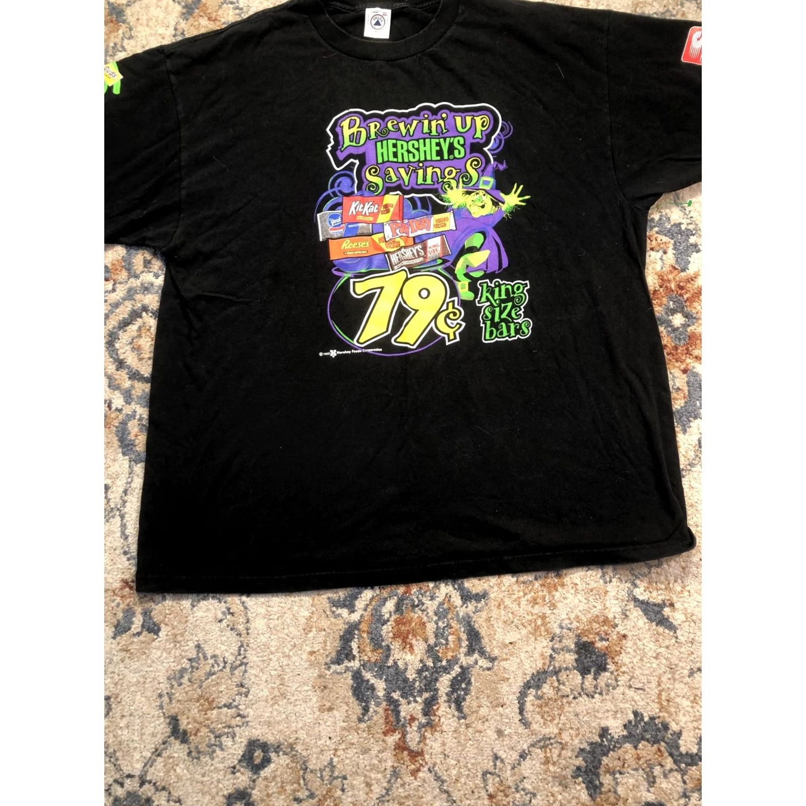 Delta VINTAGE Hershey Shirt Mens 2XL Black Brewin Up Savings Graphic Tee 1999 US Made Candy Halloween 90s Mens Shirt Size US XXL / EU 58 / 5 - 5 Thumbnail