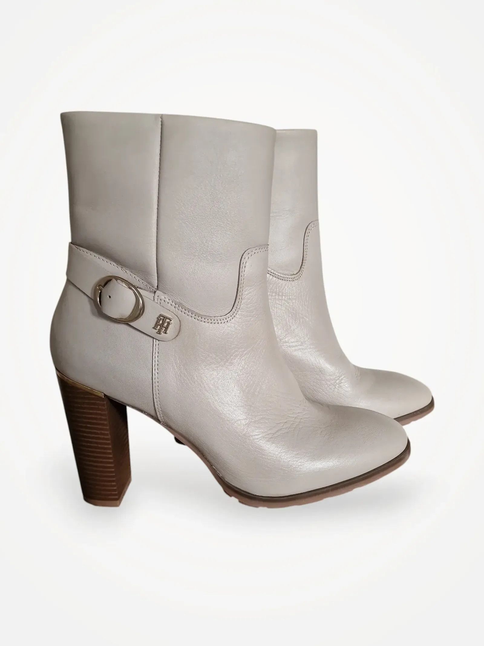 Tommy Hilfiger Tommy Hilfiger Boots Size US 10 / IT 40 - 1 Thumbnail