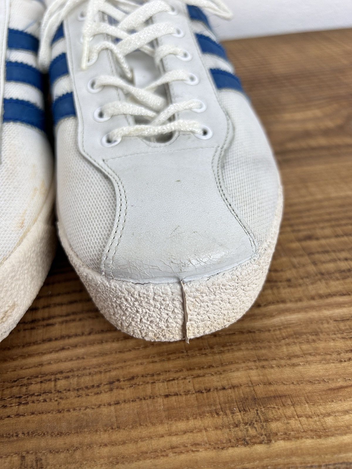 Adidas 70s Vintage Adidas llie Nastase Tennis Archive Shoes Size US 10 / EU 43 - 16 Thumbnail