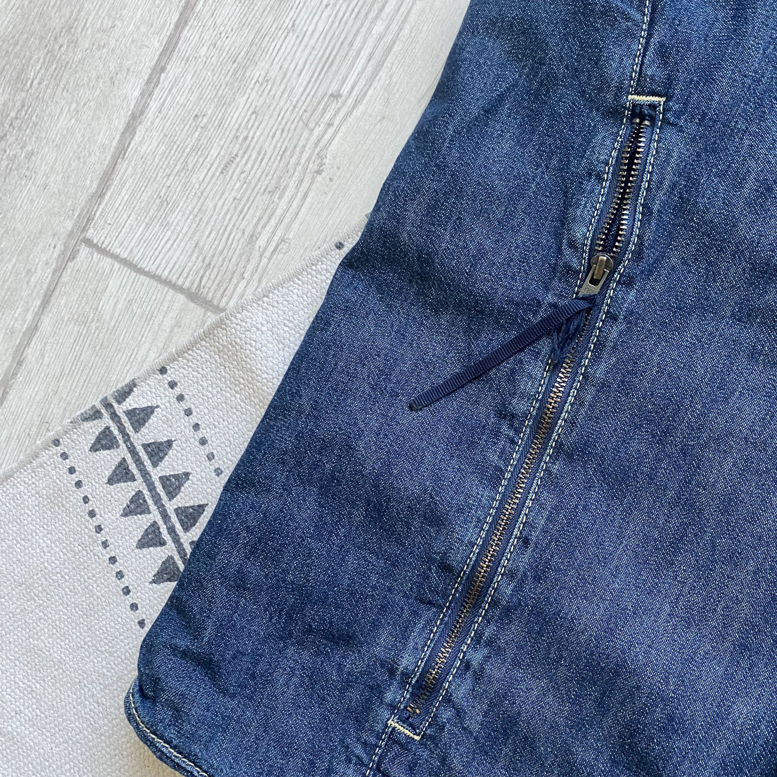 Levi's Vintage Clothing Vintage Engineered Levis denim Vests Y2K jeans jacket Size US L / EU 52-54 / 3 - 6 Thumbnail
