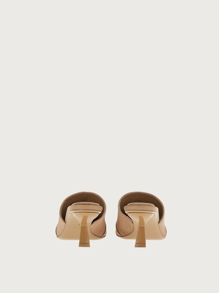 Salvatore Ferragamo o1y0426 Mules in Beige Size US 5 / IT 35 - 3 Thumbnail