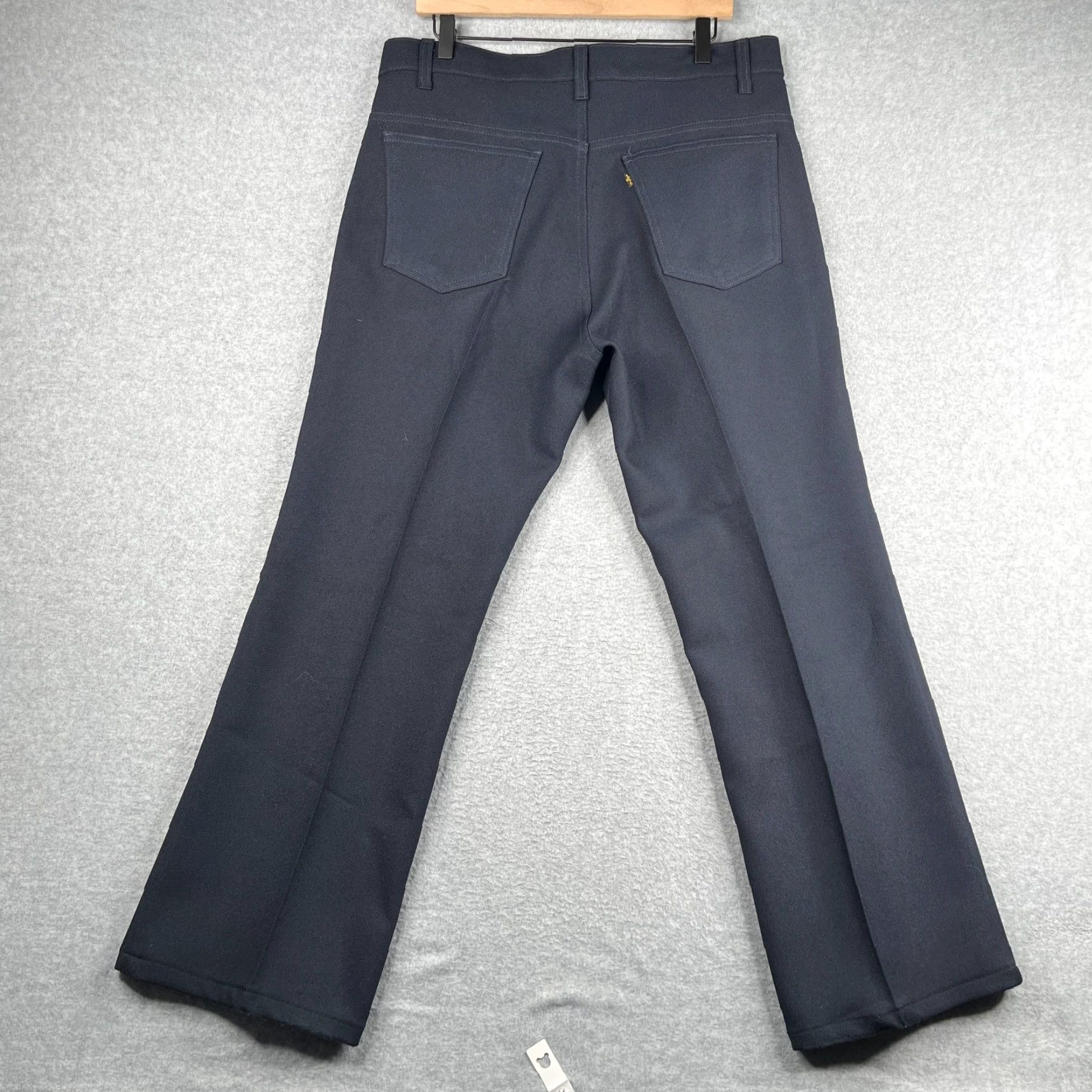 Levi's Levis Pants Navy Blue Polyester Stretch Mens 38x30 5 Pocket Flat Front Casual Must-Have 5pocket Mens Pants Regular Inseam 30 in Blue Levi's Size US 38 / EU 54 - 7 Thumbnail