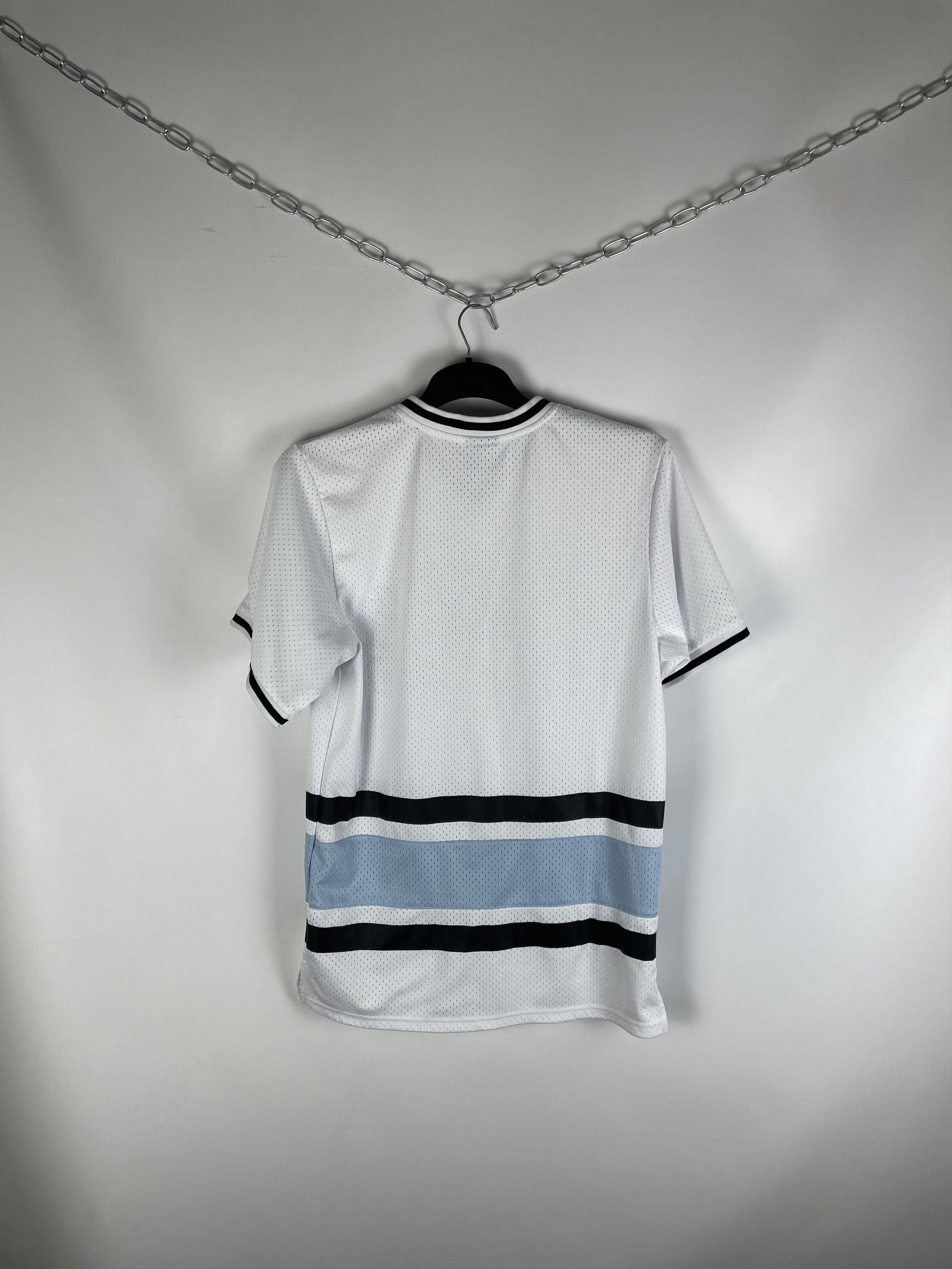 Fubu Vintage Fubu 05 Big Logo Y2K Jersey Size US S / EU 44-46 / 1 - 8 Thumbnail