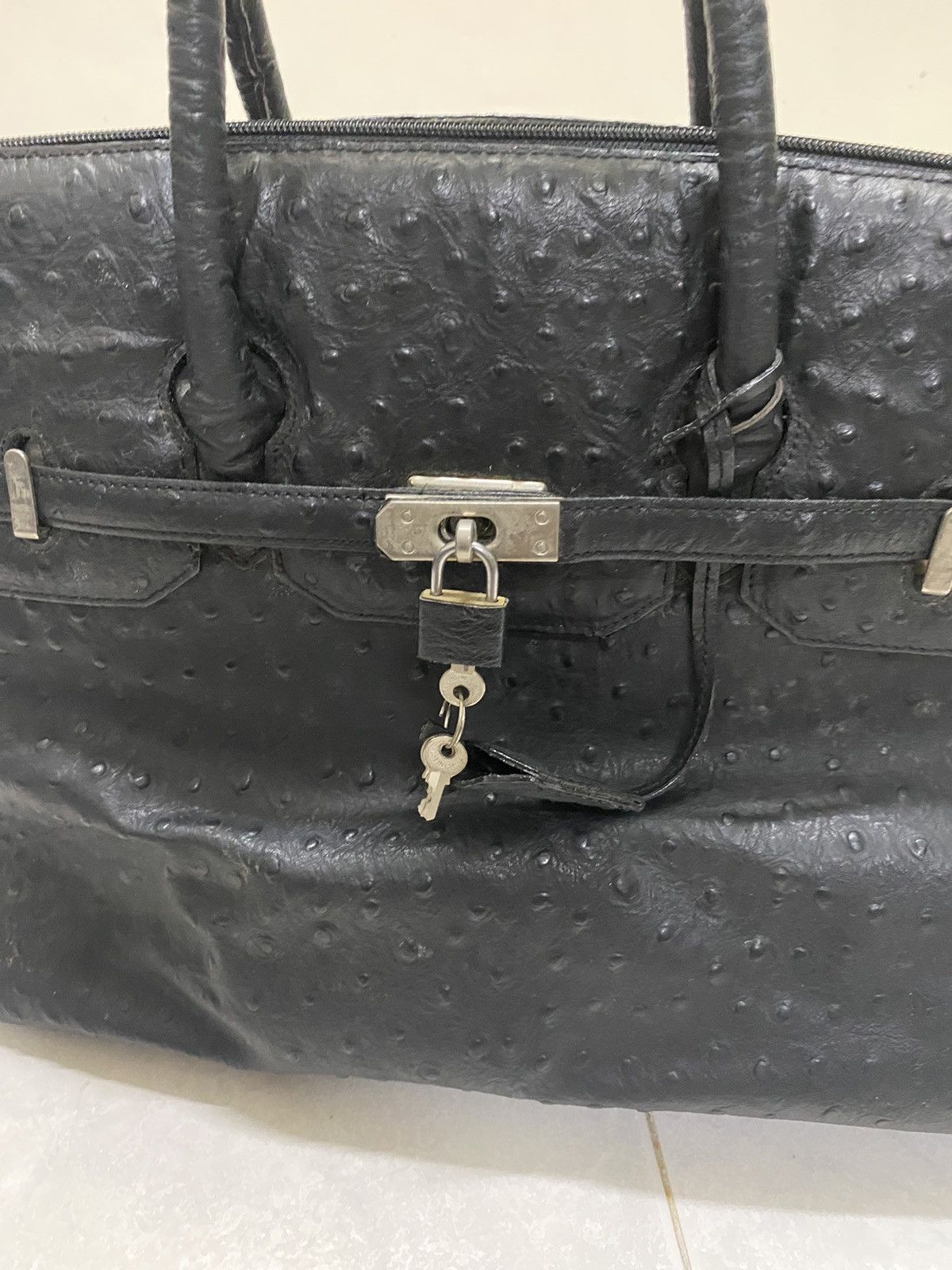 Handmade Birkin Bag Ostrich Leather Size ONE SIZE - 8 Thumbnail