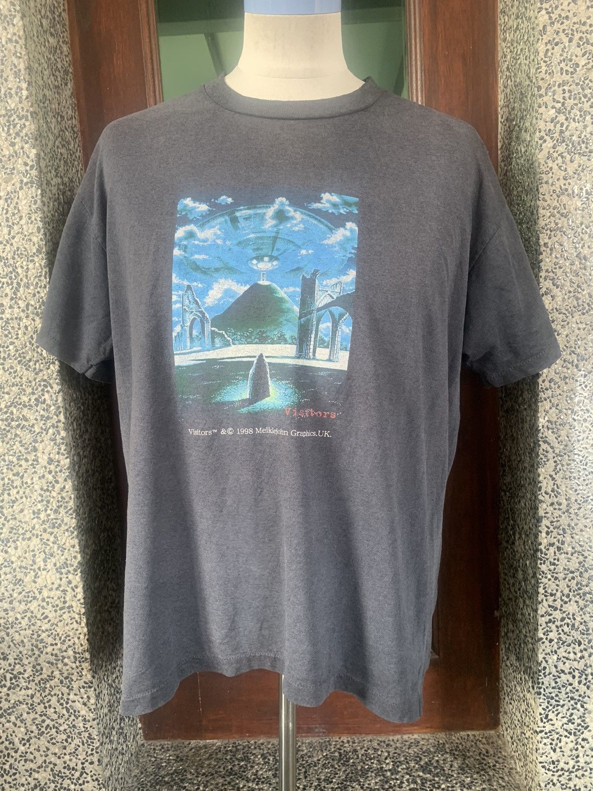 Vintage 90s Visitors Alien Movie T shirt