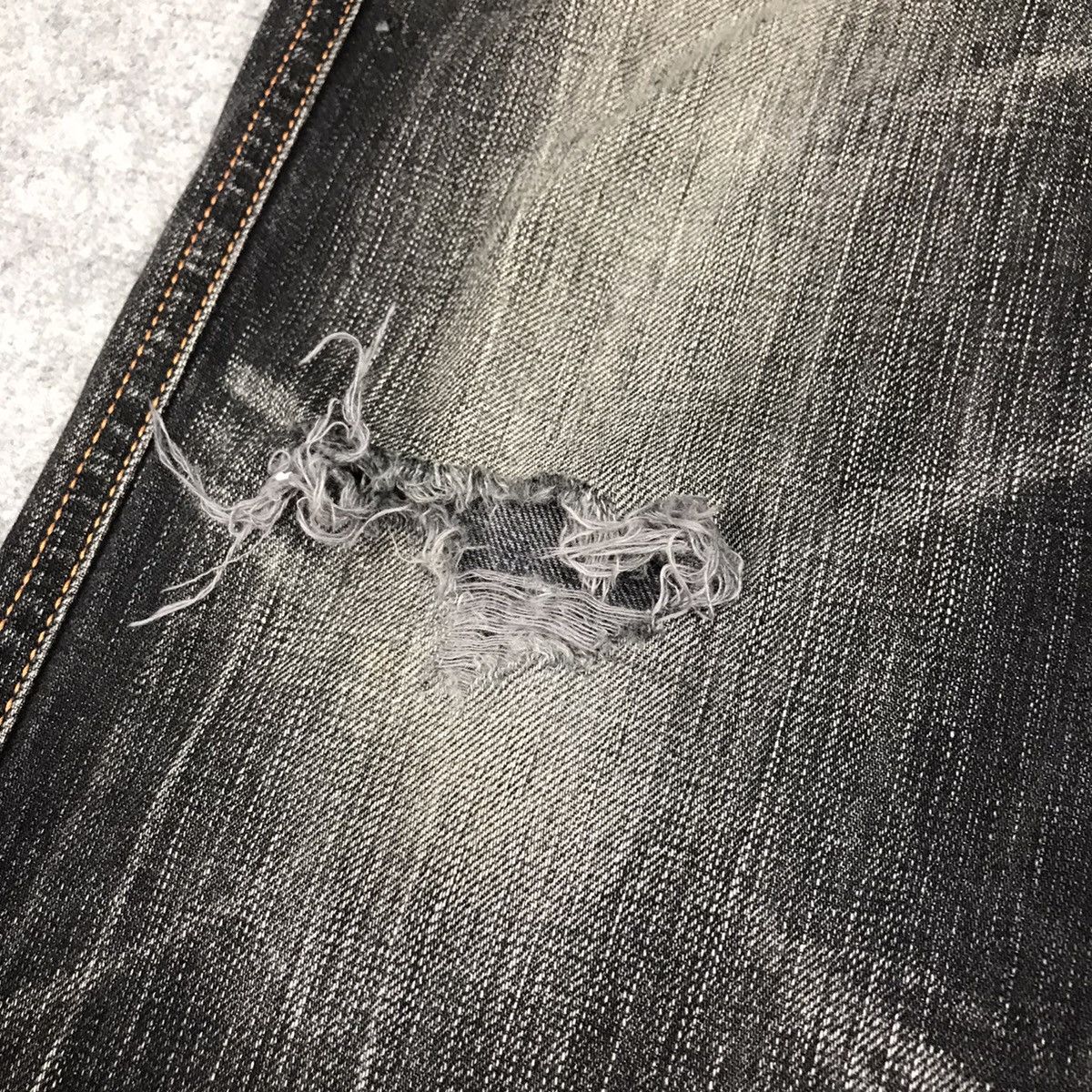 If Six Was Nine × Japanese Brand JAPAN STYLE DENIM BLACK FADED DISTRESSED PANTS Size US 28 / EU 44 - 4 Thumbnail