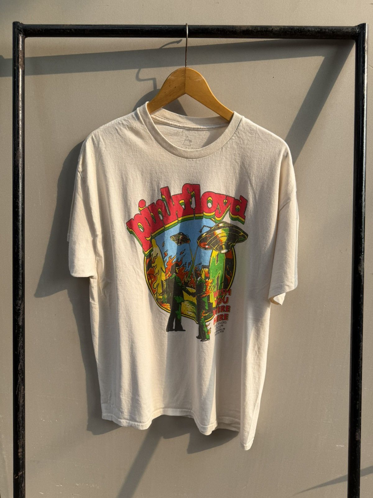 Pink Floyd “Wish You Were Here” Graphic Tee
