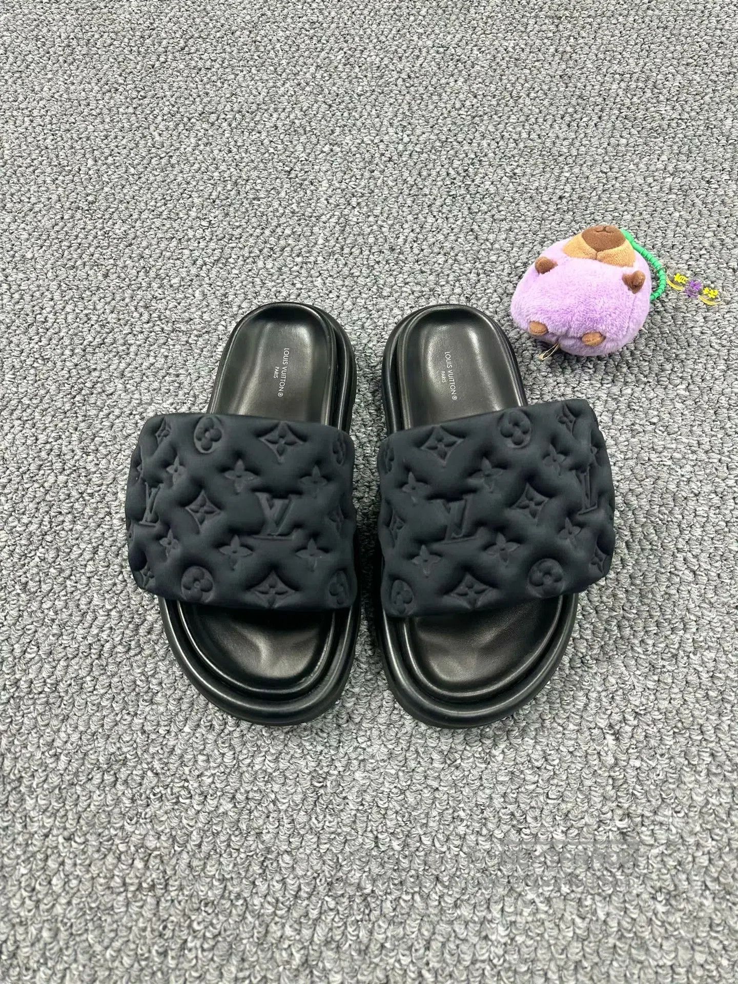 Louis Vuitton Louis Vuitton Black Raised Full Print Magic Tape Slippers| Size US 8.5 / IT 38.5 - 2 Thumbnail