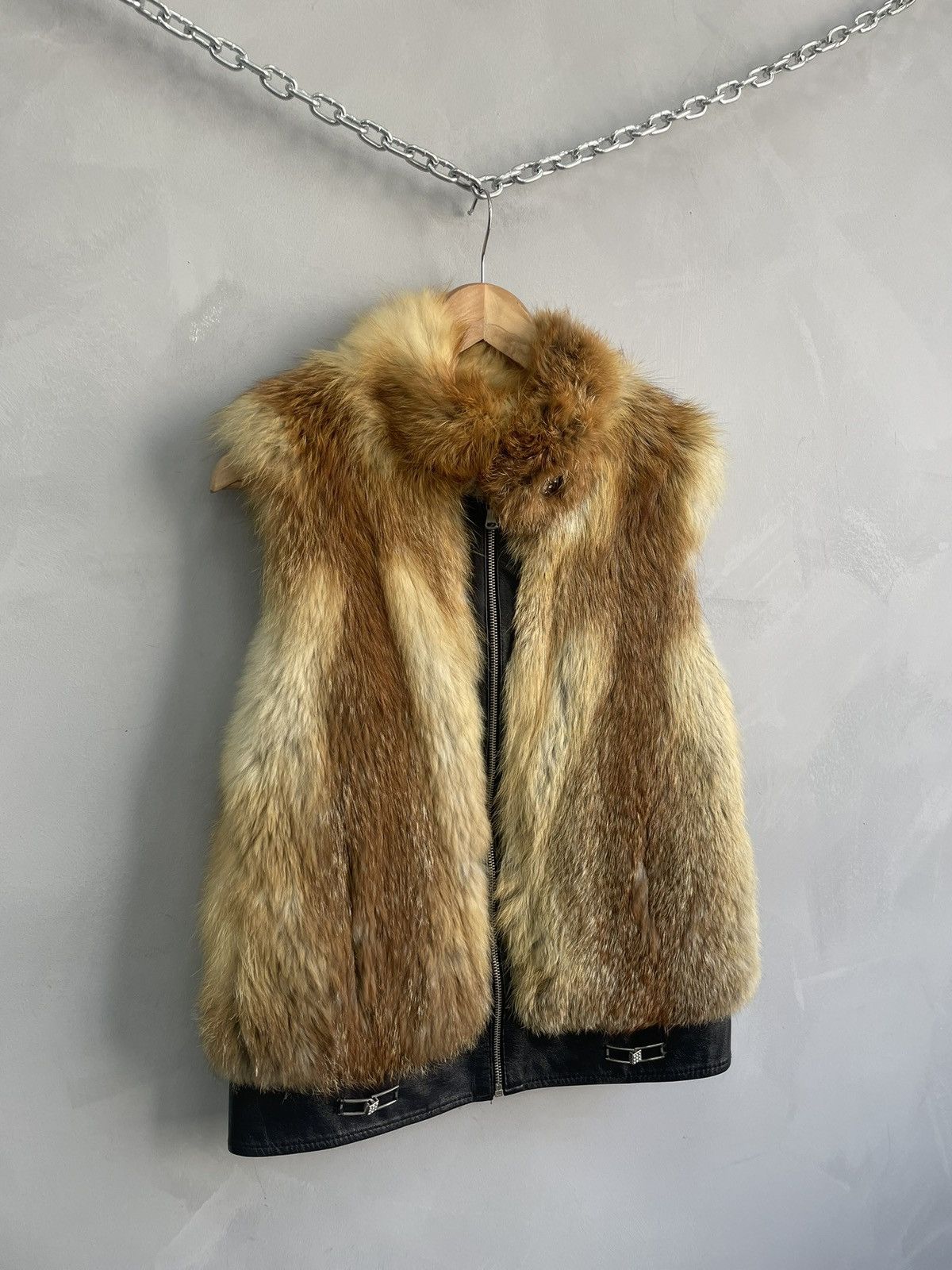 If Six Was Nine Rare if six was nine real fur bomber jacket vest 90s Size US S / EU 44-46 / 1 - 2 Thumbnail