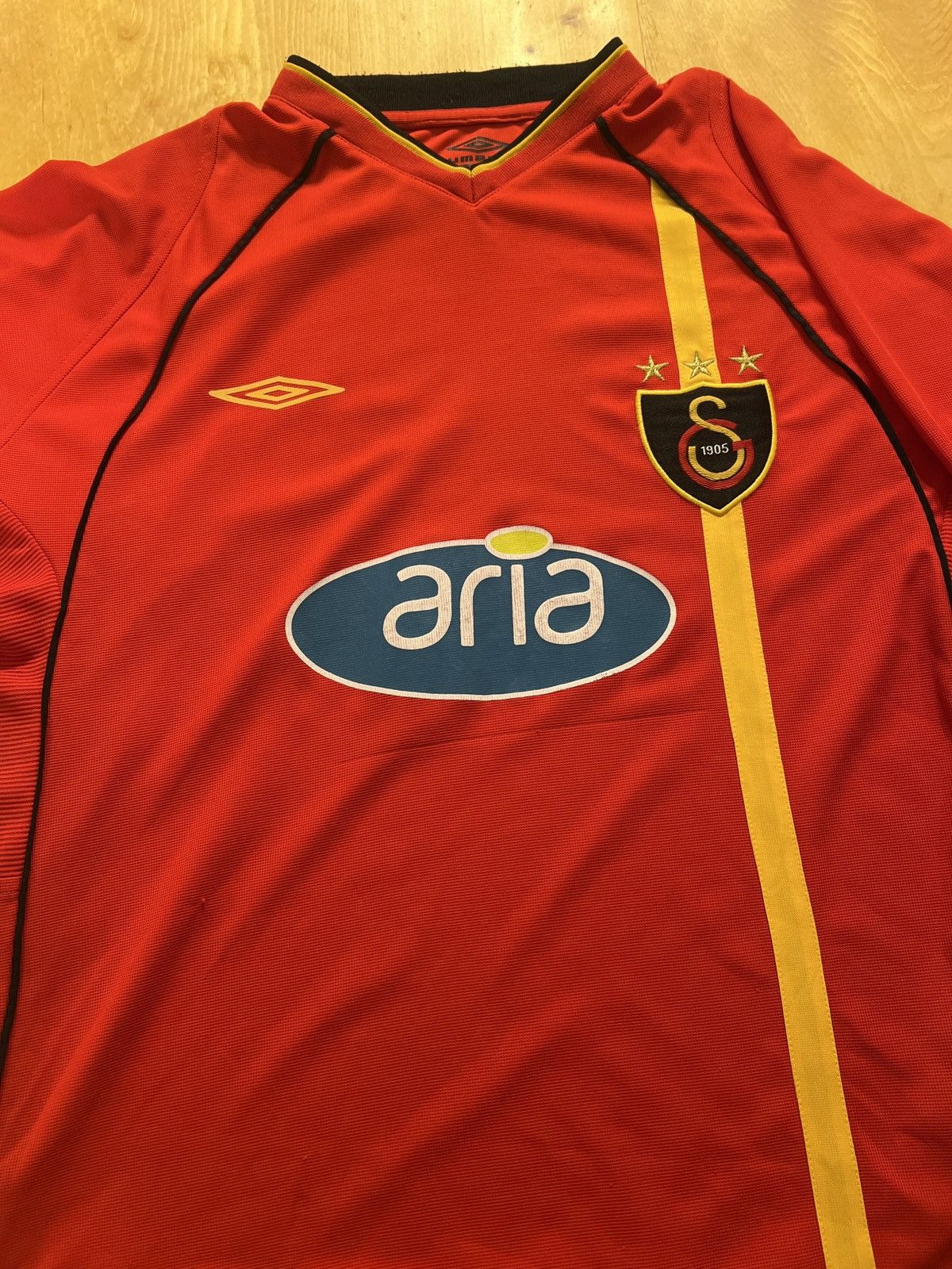 Umbro Galatasaray 2002/03 Away Jersey Size US L / EU 52-54 / 3 - 1 Thumbnail
